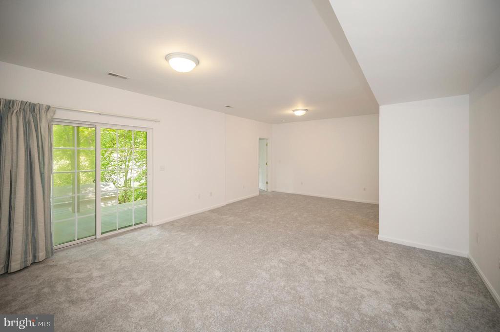 Locust Grove, Virginia, 22508, United States, 4 Bedrooms Bedrooms, ,3 BathroomsBathrooms,Residential,For Sale,1976056