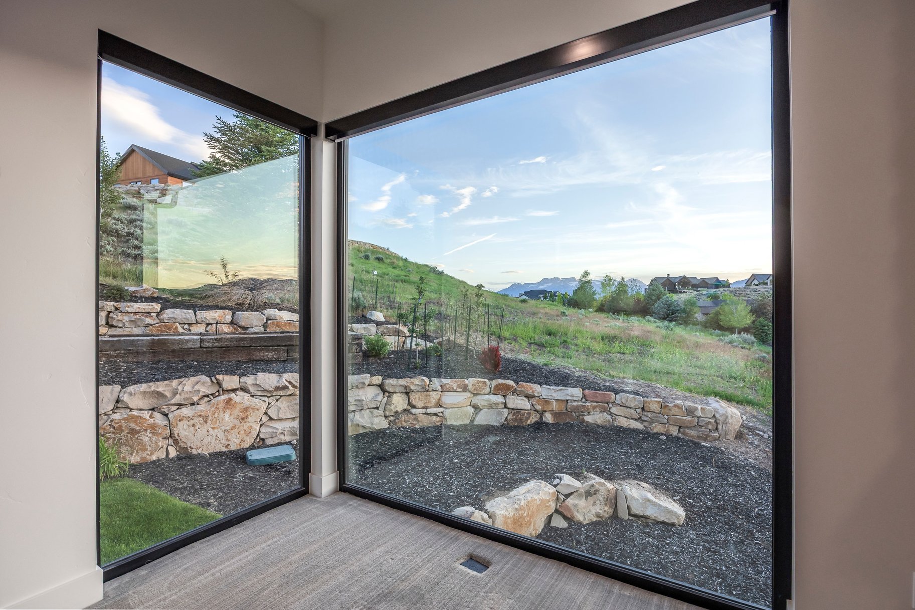  Nearly New Luxury Home with ADU, Views & Chef