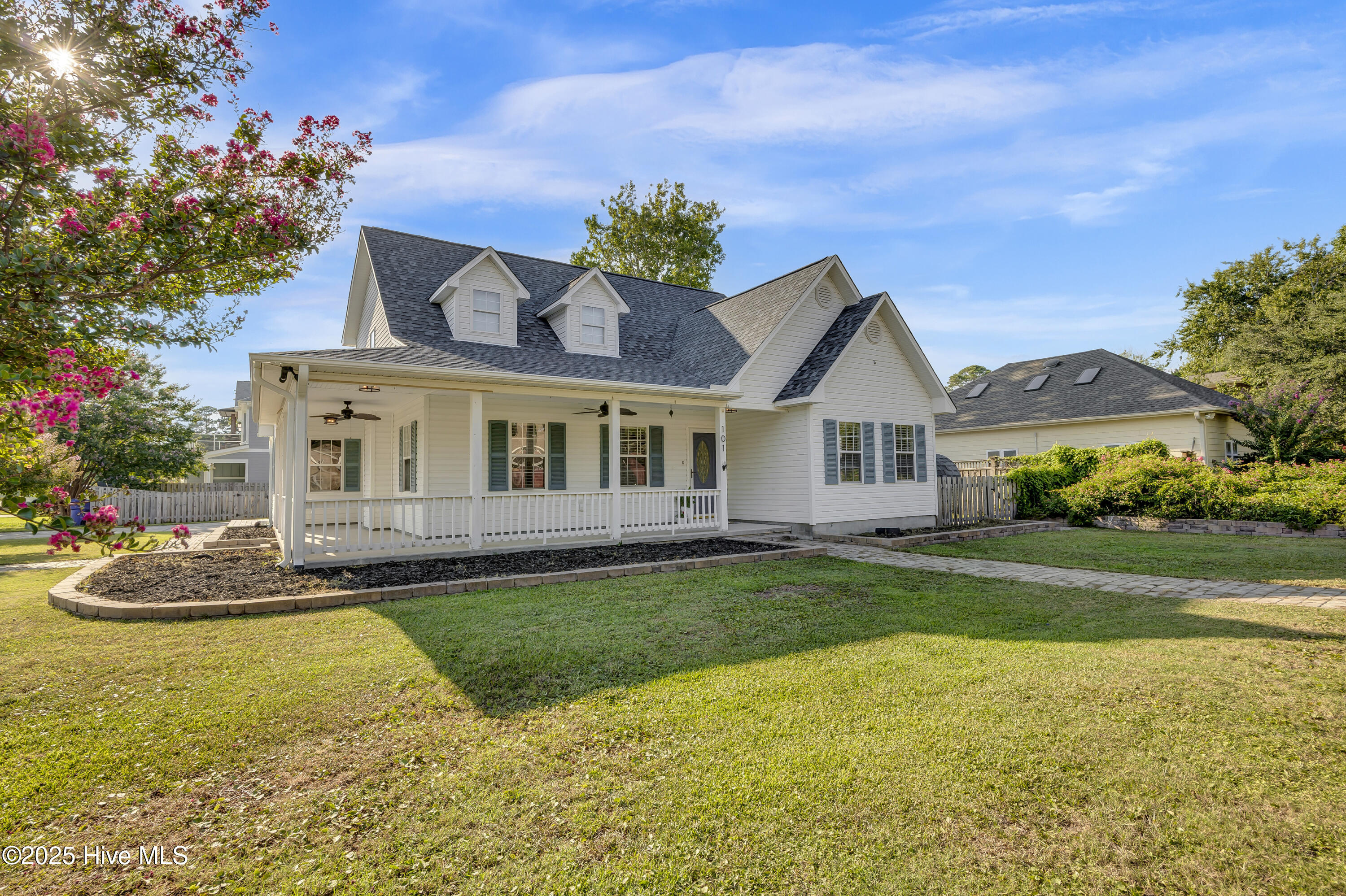 Carolina Beach, North Carolina, 28428, United States, 4 Bedrooms Bedrooms, ,4 BathroomsBathrooms,Residential,For Sale,1906698