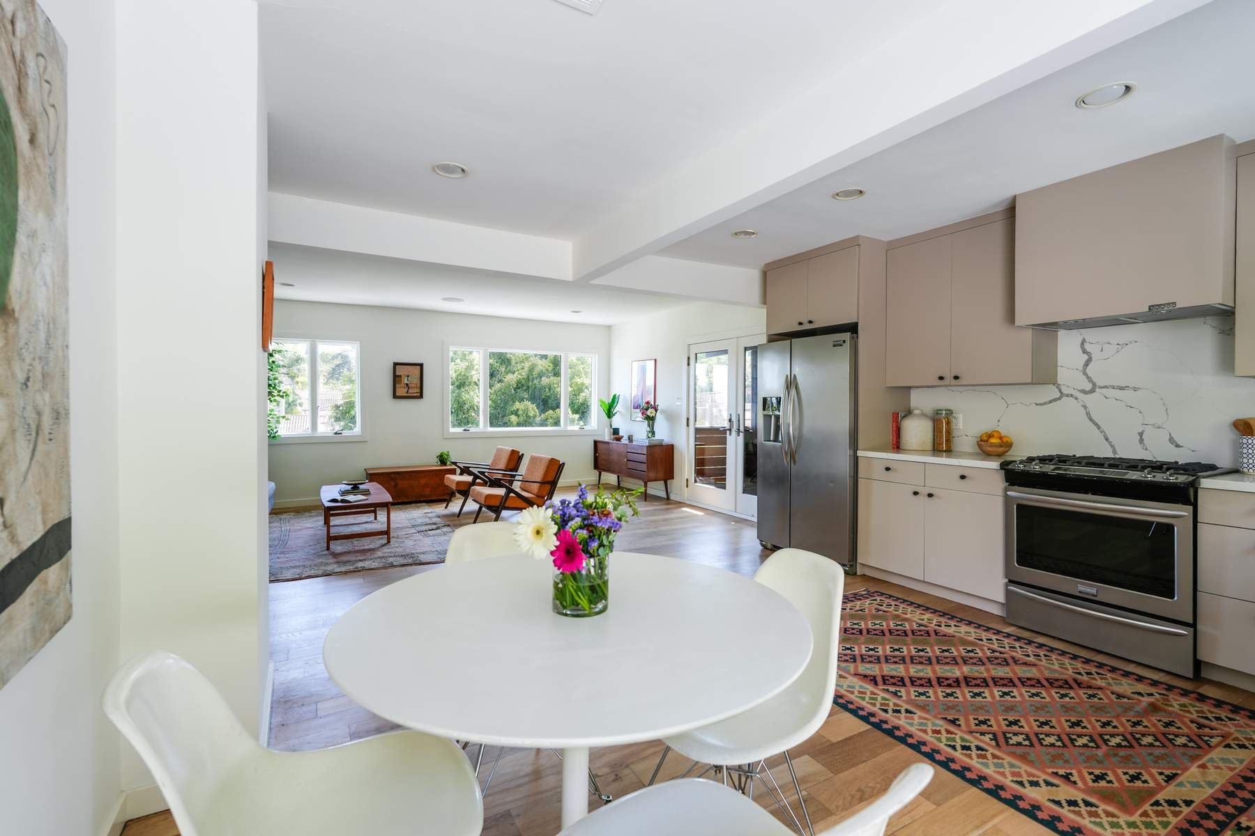  1601 Redesdale Avenue - 物件實景