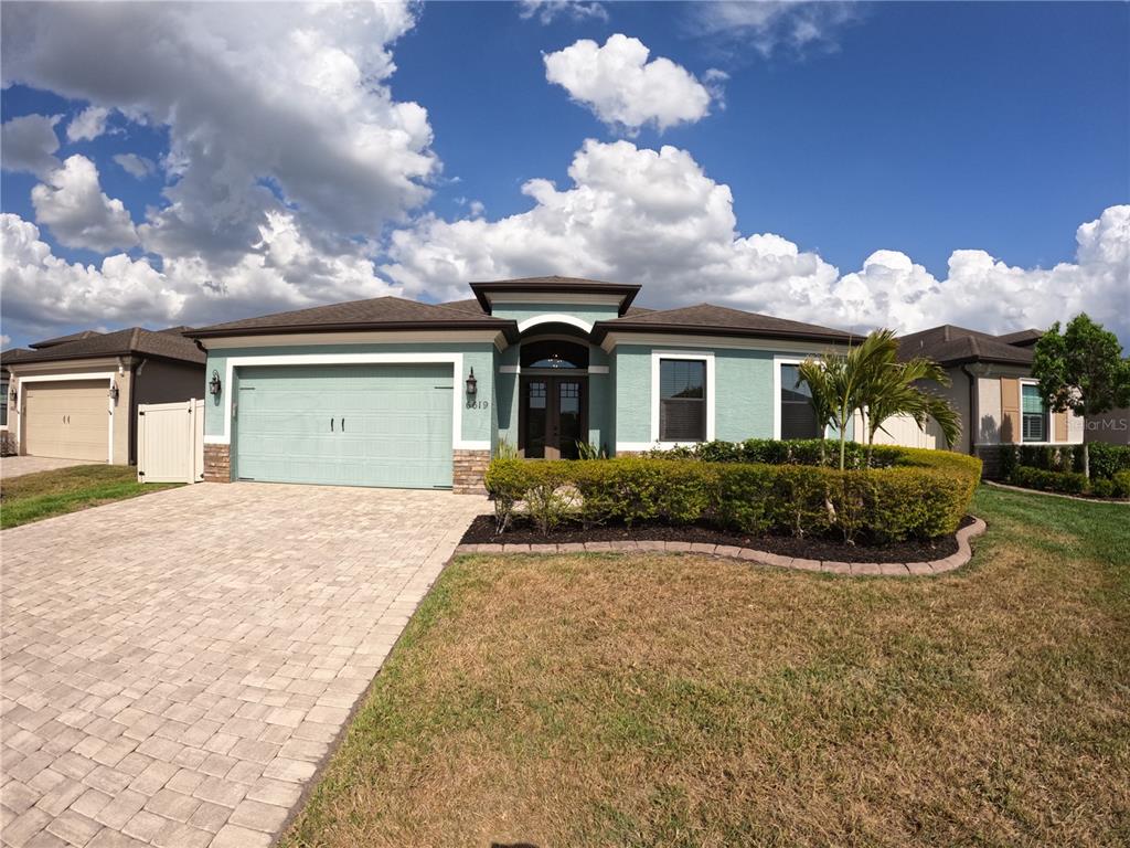 Sarasota, Florida, 34243, United States, 4 Bedrooms Bedrooms, ,3 BathroomsBathrooms,Residential,For Sale,1874918