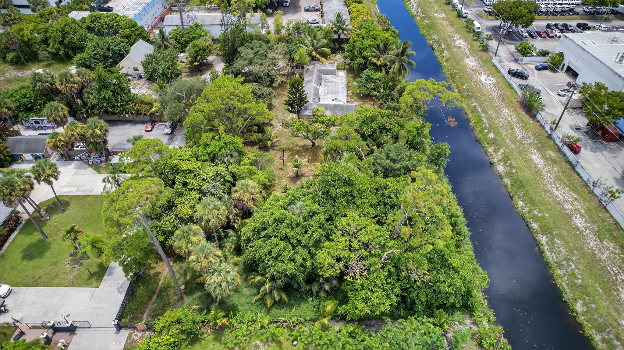 Greenacres, Florida, 33463, United States, 7 Bedrooms Bedrooms, ,6 BathroomsBathrooms,Residential,For Sale,1974684