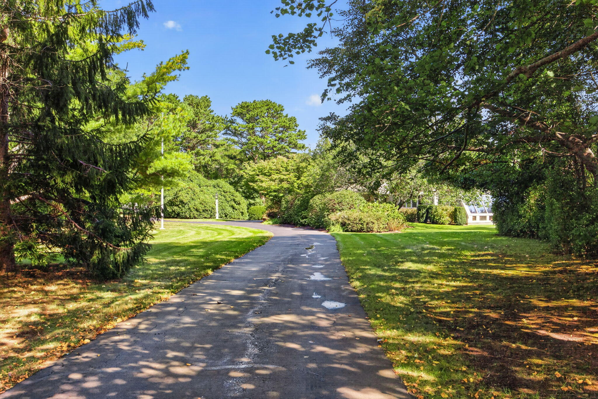  122 Country Club Road - 物件實景