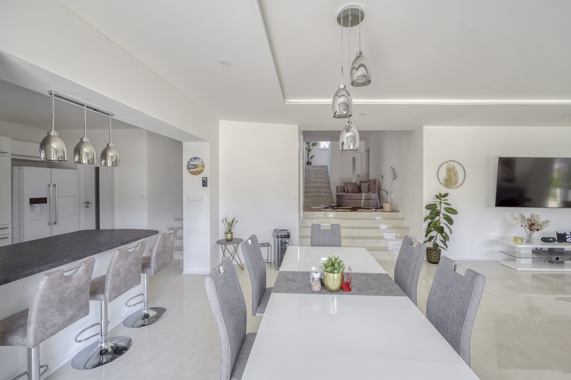  Family House 6+kk - 物件實景