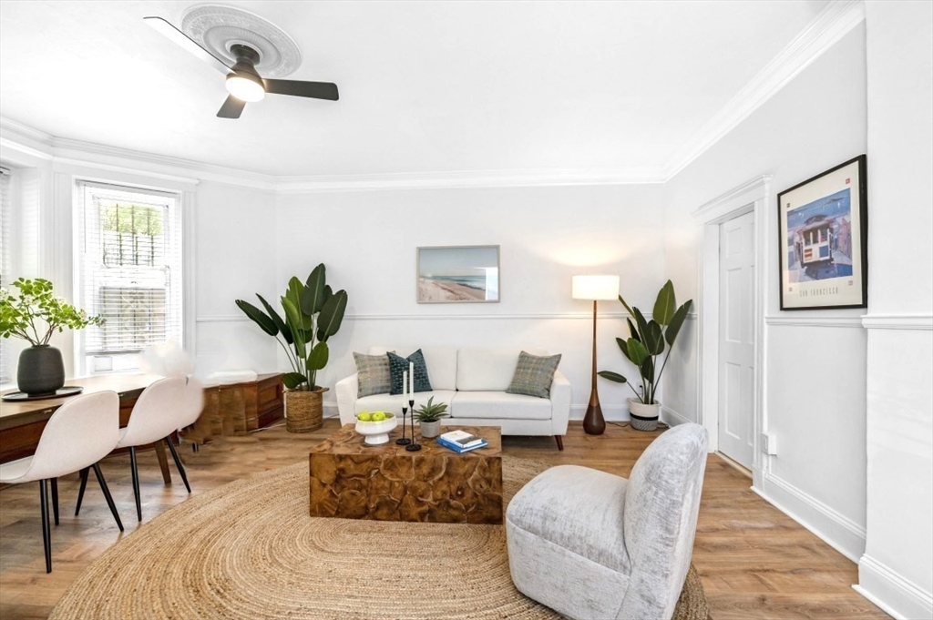 Boston, Massachusetts, 02115, United States, 2 Bedrooms Bedrooms, ,1 BathroomBathrooms,Residential,For Sale,1889916