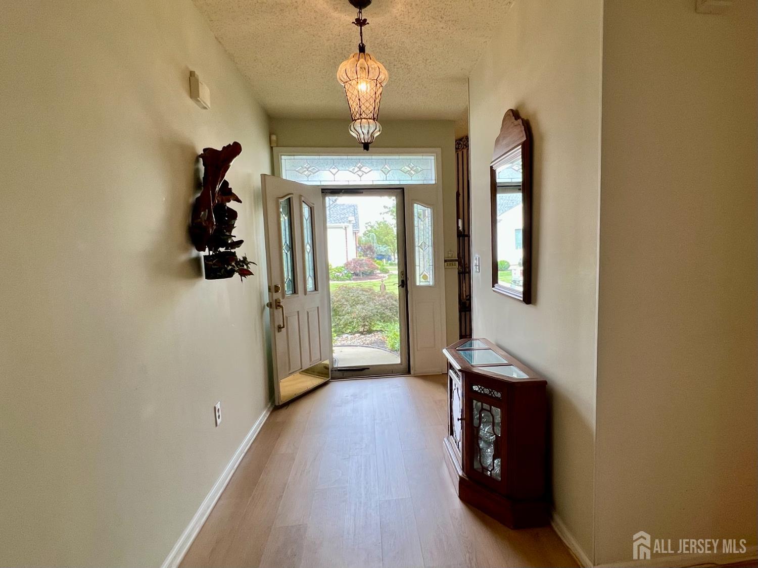 Monroe, New Jersey, 08831, United States, 2 Bedrooms Bedrooms, ,2 BathroomsBathrooms,Residential,For Sale,1896890