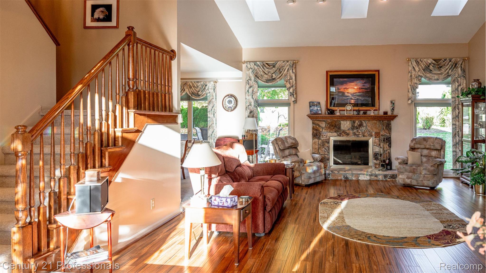 RochesterHills, Michigan, 48309, United States, 4 Bedrooms Bedrooms, ,4 BathroomsBathrooms,Residential,For Sale,1980404