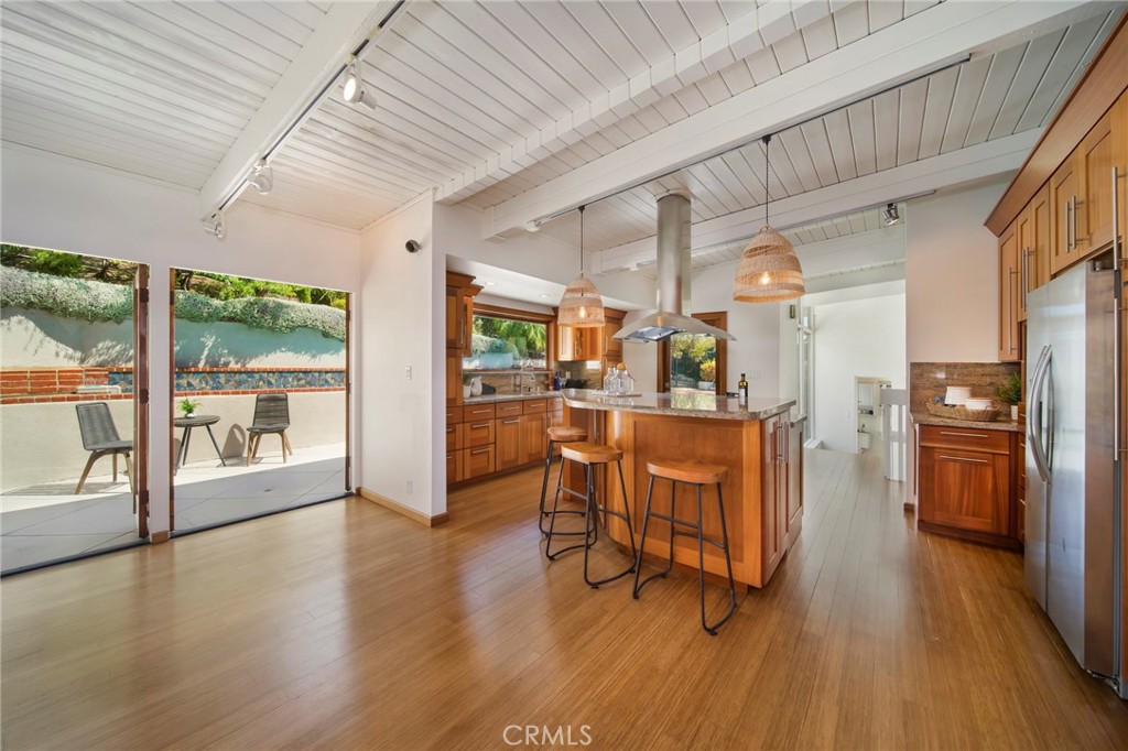 Laguna Beach, California, 92651, United States, 3 Bedrooms Bedrooms, ,3 BathroomsBathrooms,Residential,For Sale,1927395