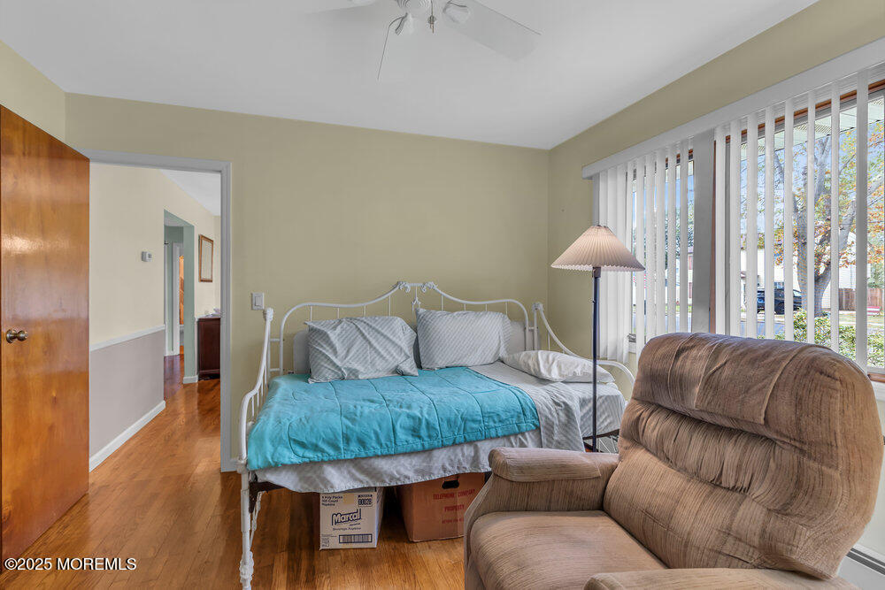 Hazlet, New Jersey, 07734, United States, 4 Bedrooms Bedrooms, ,2 BathroomsBathrooms,Residential,For Sale,1968911