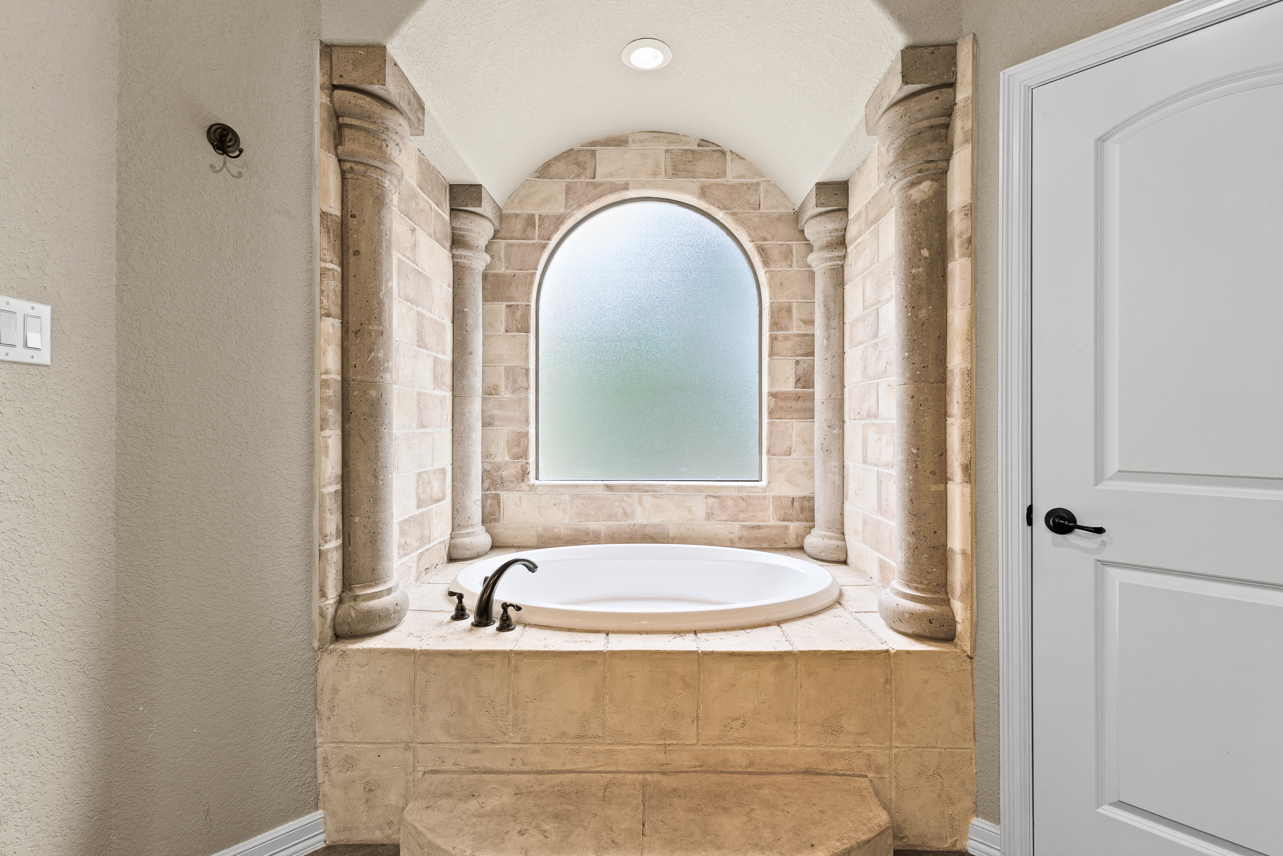 La Vernia, Texas, 78121, United States, 3 Bedrooms Bedrooms, ,Residential,For Sale,1943092