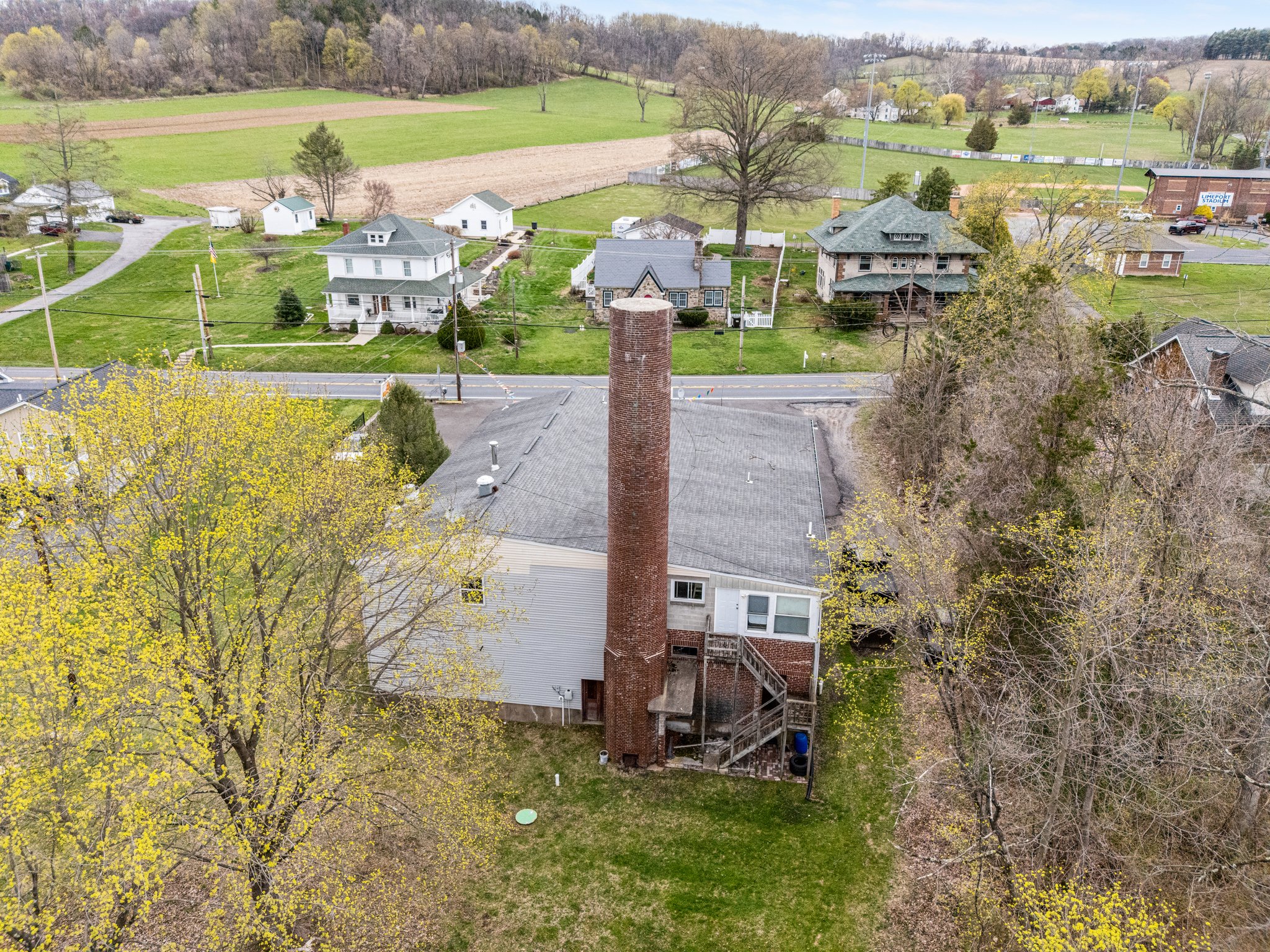 Lower Milford Twp, Pennsylvania, 18036, United States, 2 Bedrooms Bedrooms, ,3 BathroomsBathrooms,Residential,For Sale,1878567