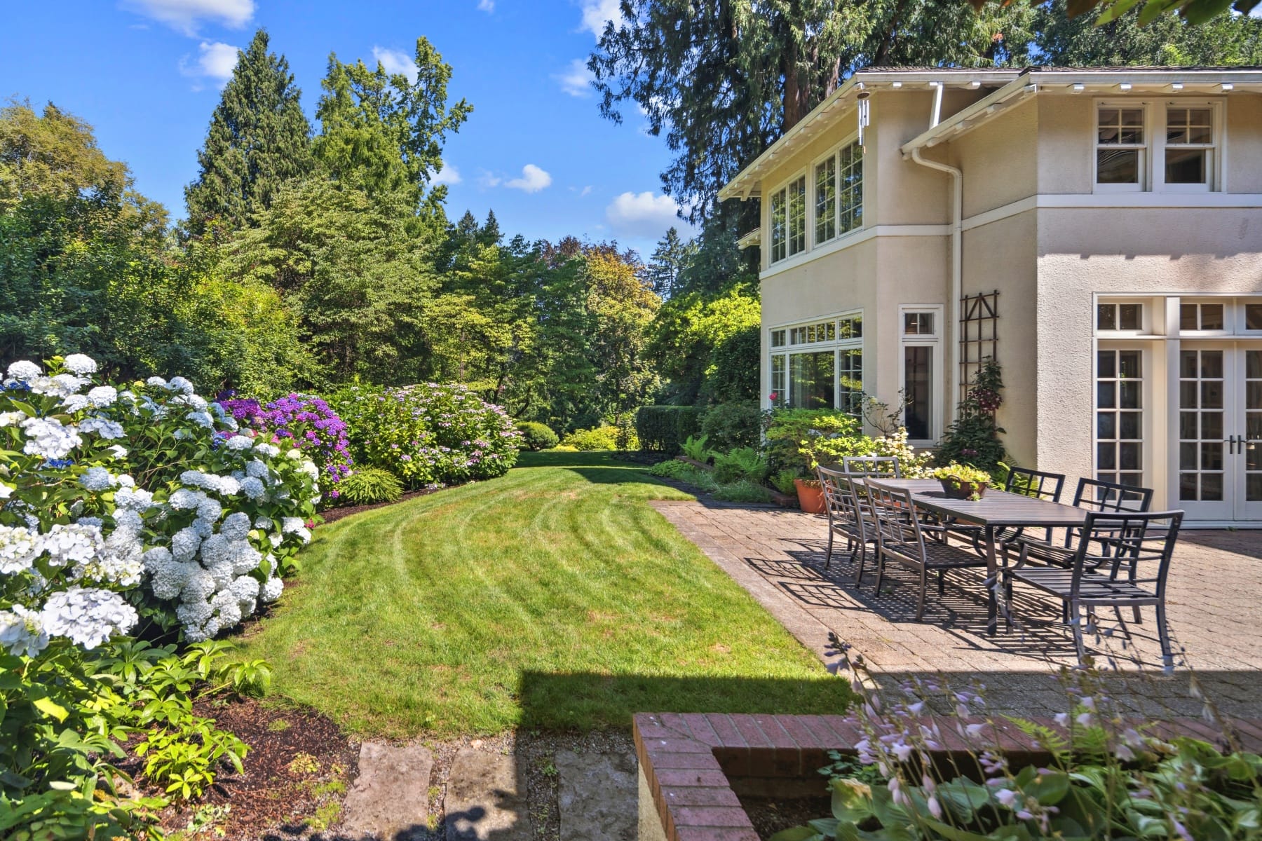  1803 S RIVERDALE RD Portland, OR 97219 - 物件實景