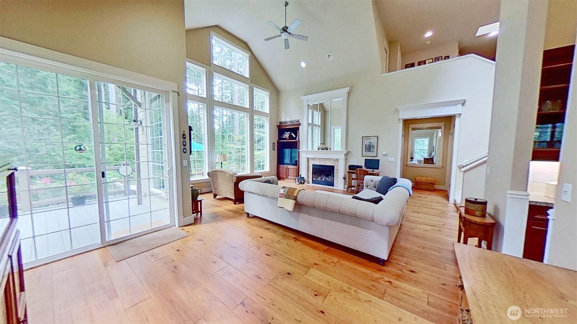 Gig Harbor, Washington, 98335, United States, 2 Bedrooms Bedrooms, ,3 BathroomsBathrooms,Residential,For Sale,1837804