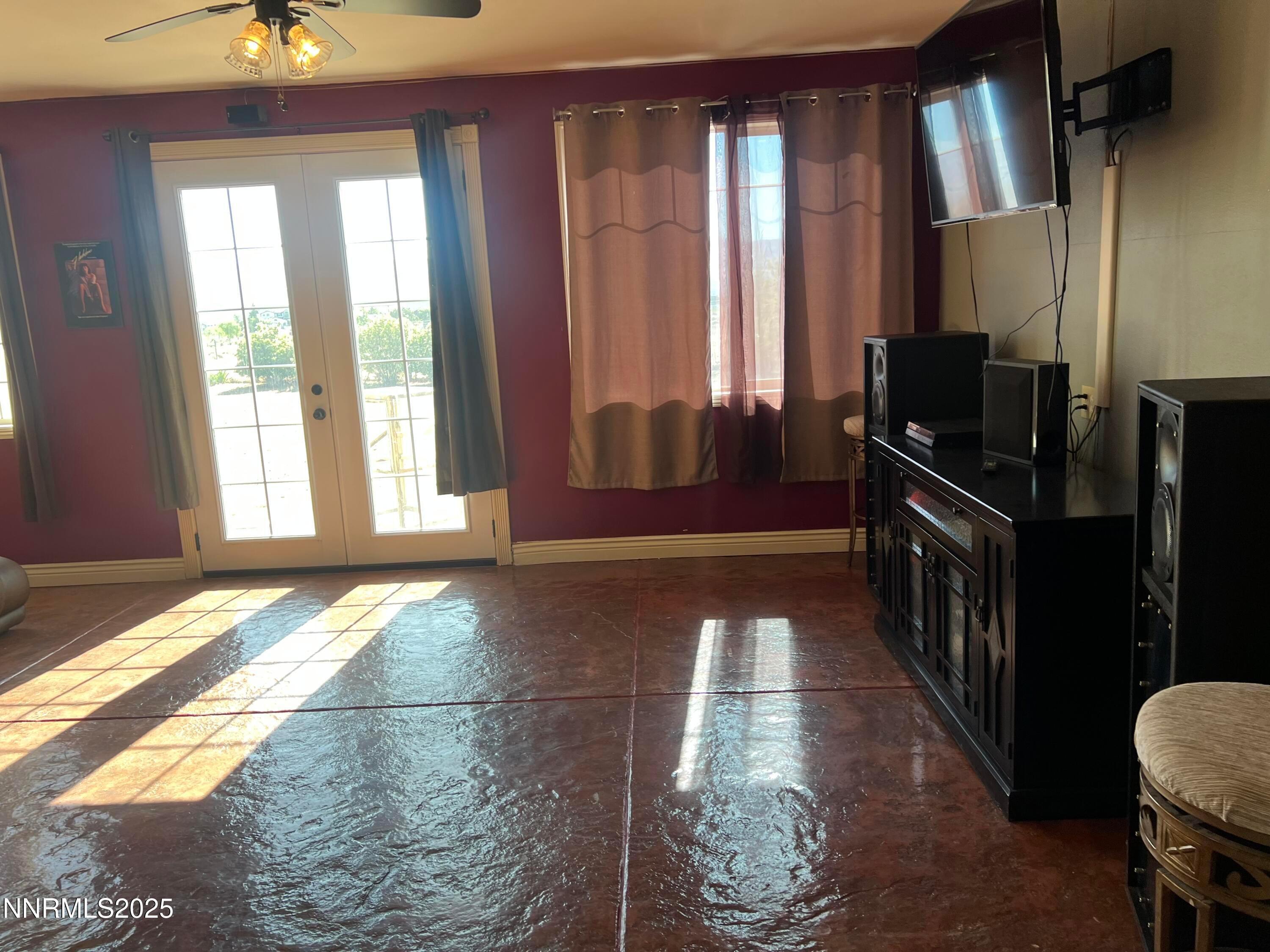 Sparks, Nevada, 89436, United States, 6 Bedrooms Bedrooms, ,4 BathroomsBathrooms,Residential,For Sale,1838343
