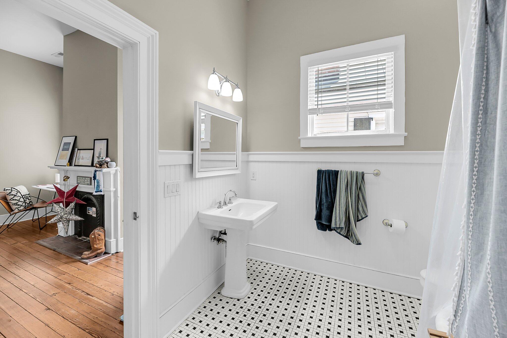 Charleston, South Carolina, 29403, United States, 3 Bedrooms Bedrooms, ,3 BathroomsBathrooms,Residential,For Sale,1875297