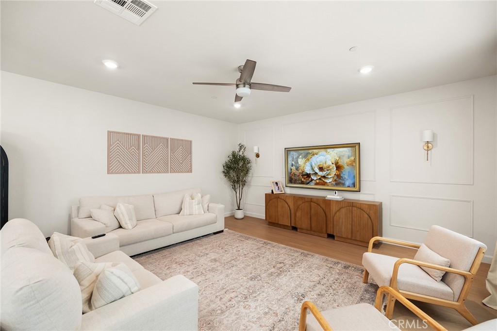 Menifee, California, 92584, United States, 4 Bedrooms Bedrooms, ,3 BathroomsBathrooms,Residential,For Sale,1942234