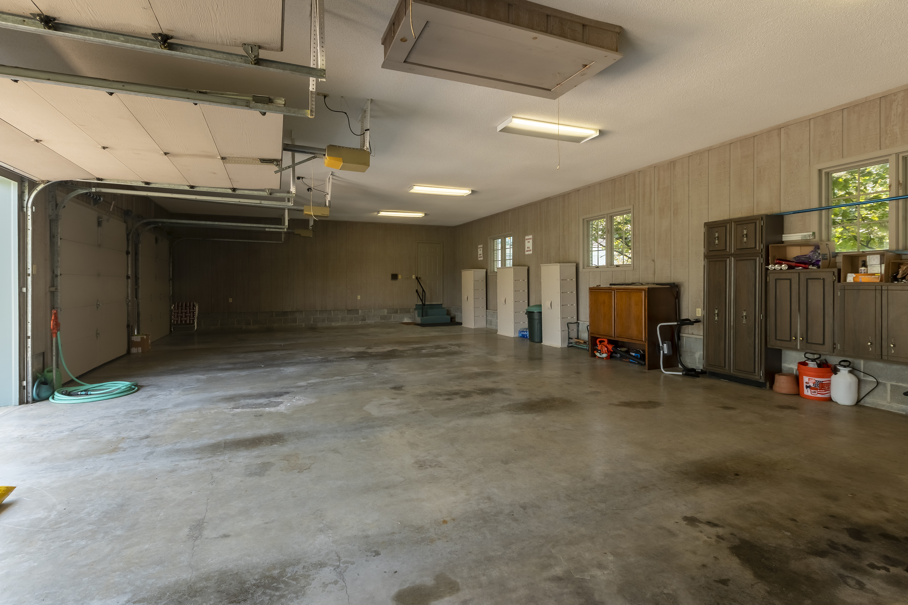 Marion, Illinois, 62959, United States, 7 Bedrooms Bedrooms, ,7 BathroomsBathrooms,Residential,For Sale,1979062