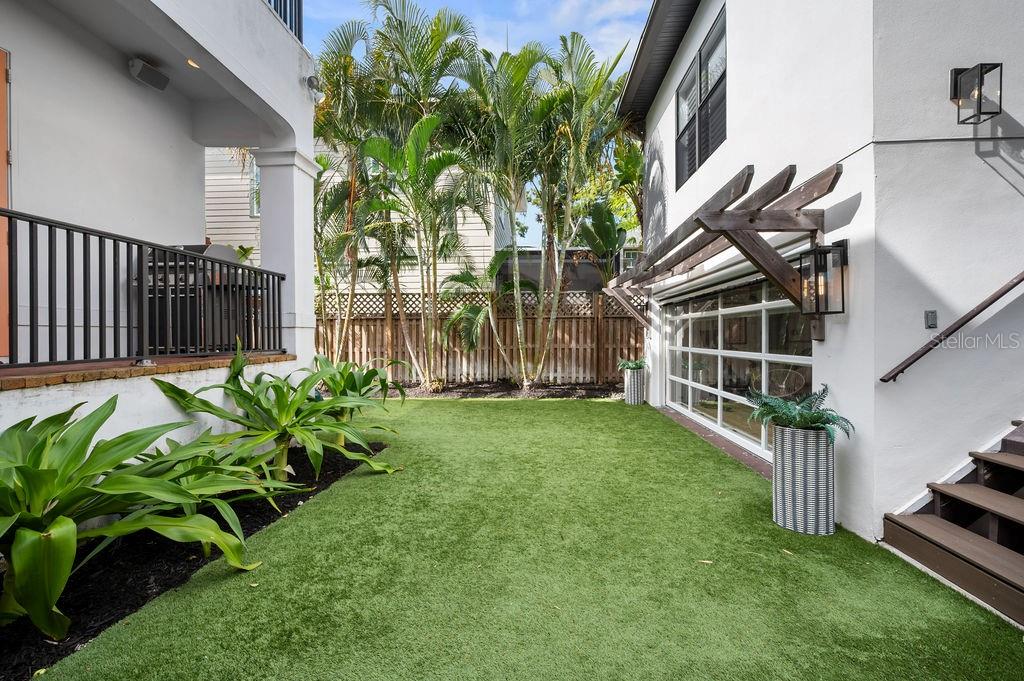 Sarasota, Florida, 34236, United States, 4 Bedrooms Bedrooms, ,4 BathroomsBathrooms,Residential,For Sale,1992105