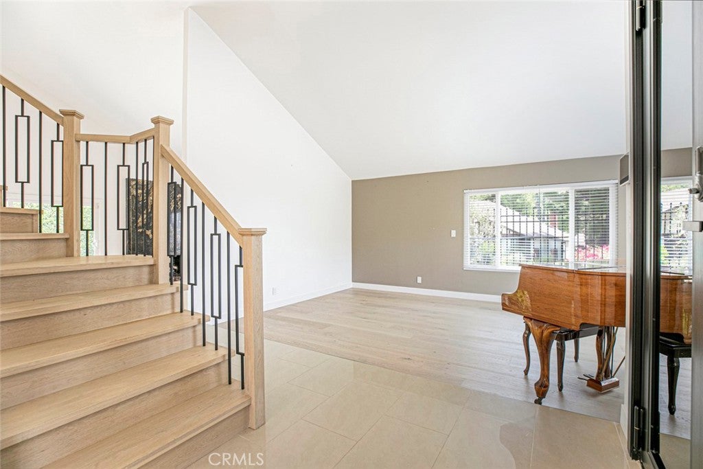Glendale, California, 91206, United States, 4 Bedrooms Bedrooms, ,3 BathroomsBathrooms,Residential,For Sale,1940917