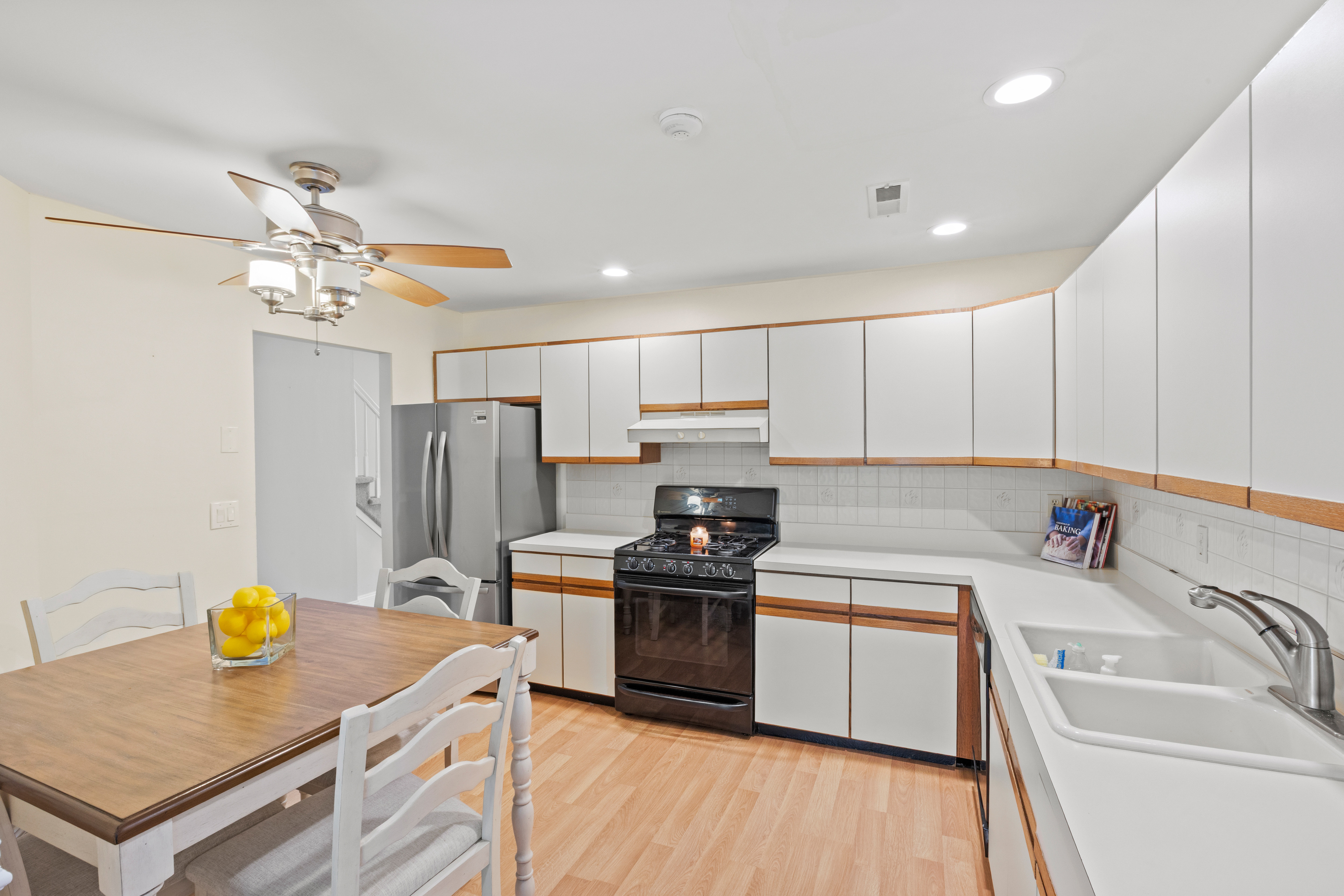  1406 Sara Circle, Port Jefferson Station, NY, 11776 - 物件實景
