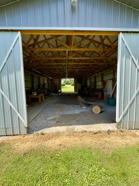 Albany, Kentucky, 42602, United States, 4 Bedrooms Bedrooms, ,2 BathroomsBathrooms,Residential,For Sale,1905722