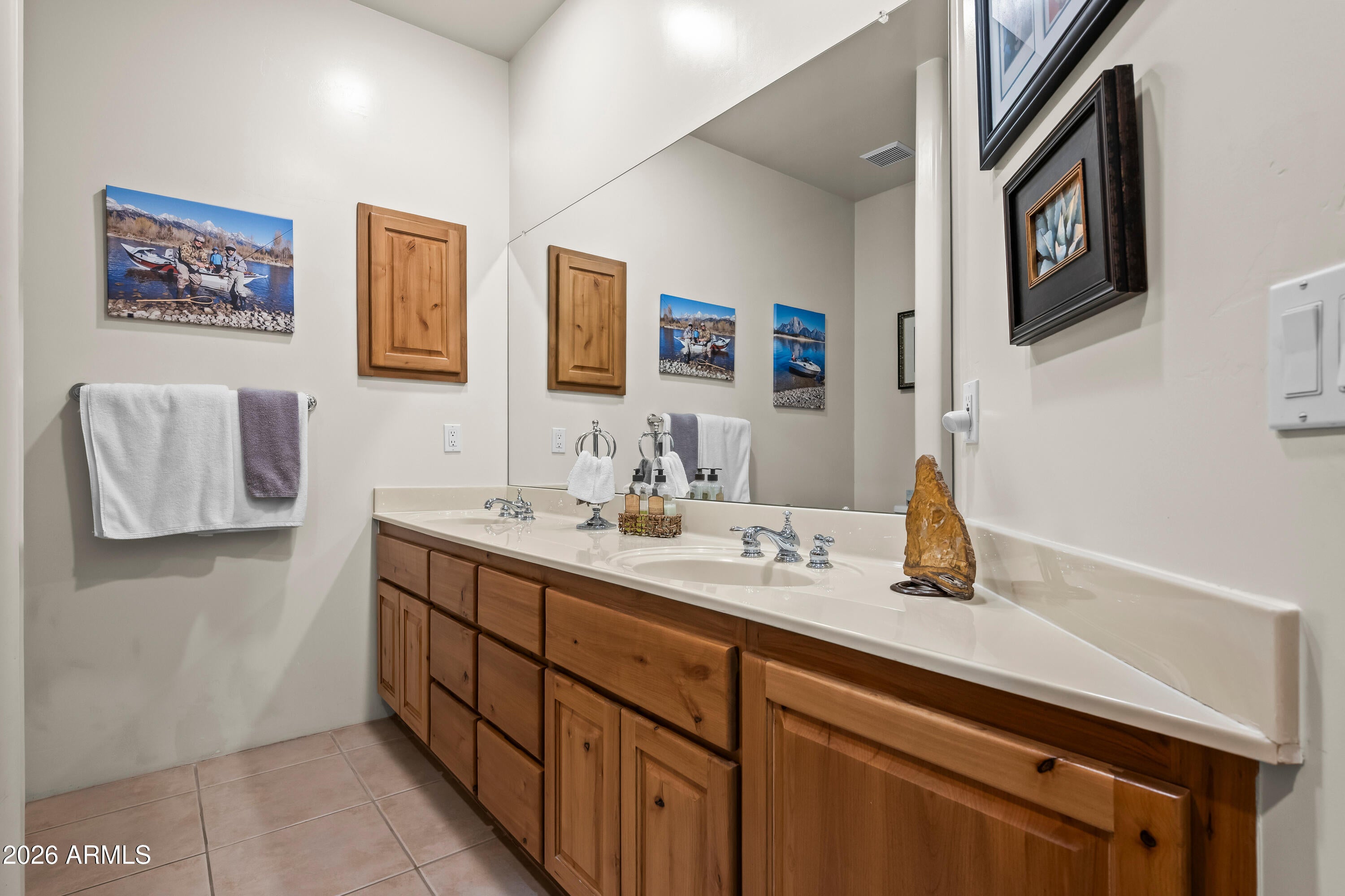 Wickenburg, Arizona, 85390, United States, 3 Bedrooms Bedrooms, ,2 BathroomsBathrooms,Residential,For Sale,2012620