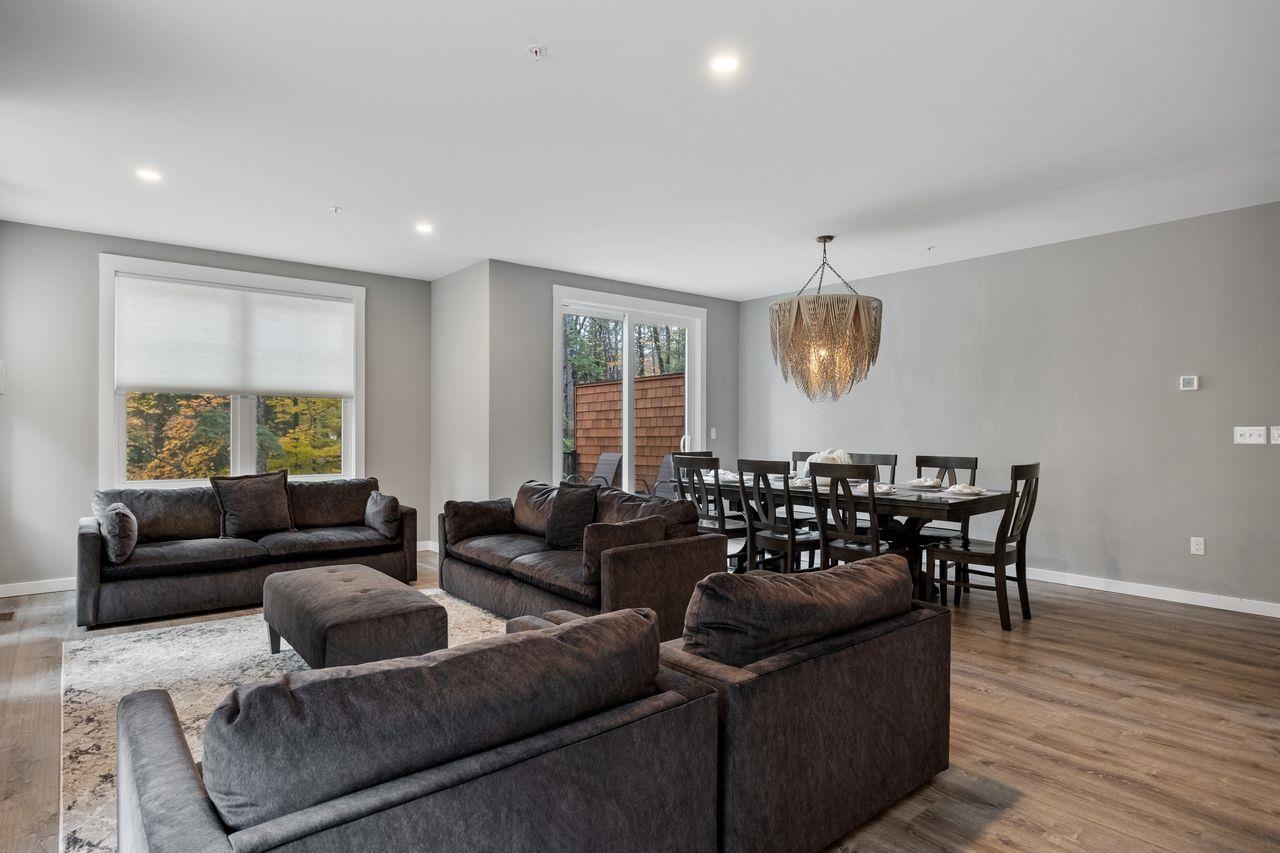 Conway, New Hampshire, 03860, United States, 4 Bedrooms Bedrooms, ,5 BathroomsBathrooms,Residential,For Sale,1991555