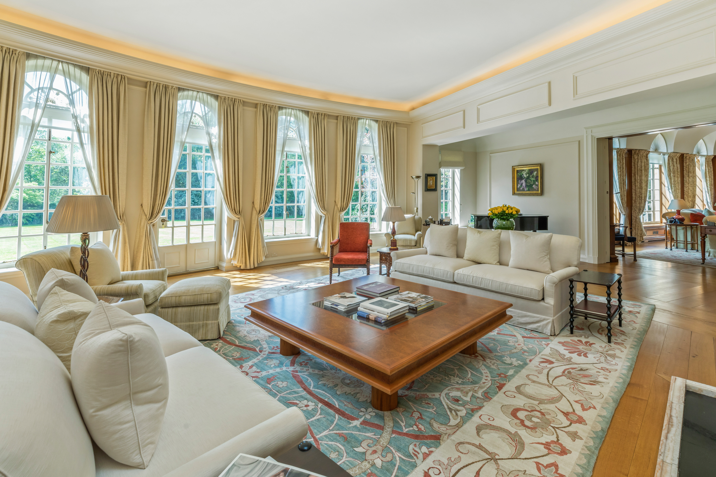 A Landmark Art Deco Estate on St George’s Hill - 物件實景