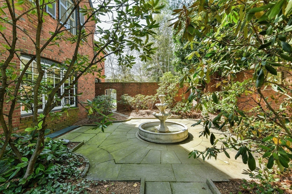 Brookline, Massachusetts, 02445, United States, 9 Bedrooms Bedrooms, ,8 BathroomsBathrooms,Residential,For Sale,1758602