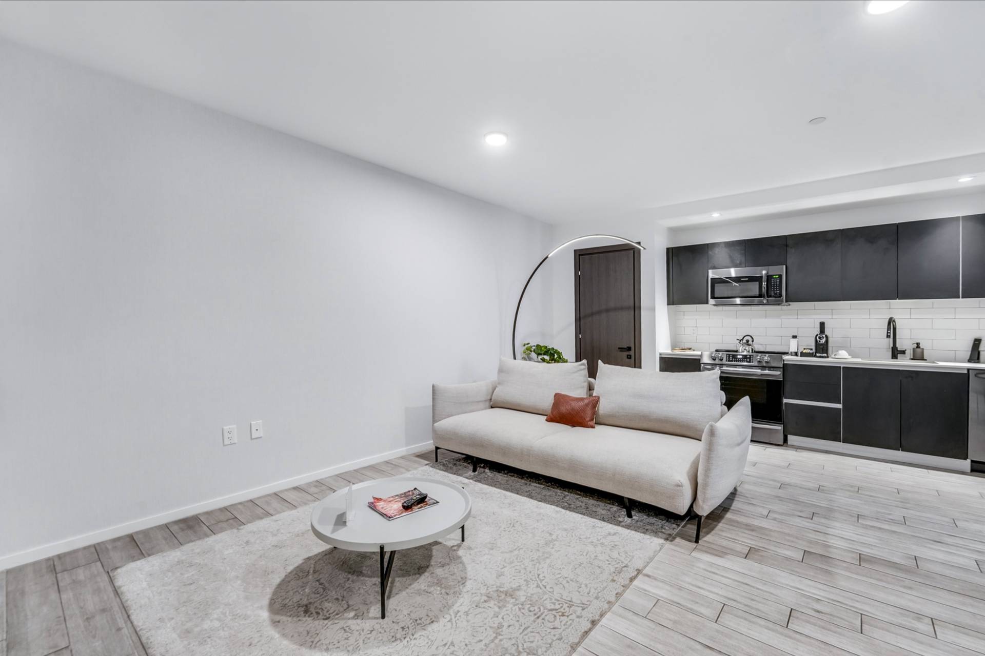 398 NE 5th St, Miami, FL, 33132 - 物件實景
