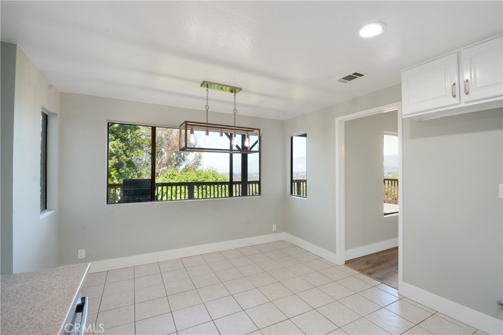 San Dimas, California, 91773, United States, 3 Bedrooms Bedrooms, ,3 BathroomsBathrooms,Residential,For Sale,1889581