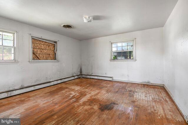 Silver Spring, Maryland, 20901, United States, 4 Bedrooms Bedrooms, ,3 BathroomsBathrooms,Residential,For Sale,1903620