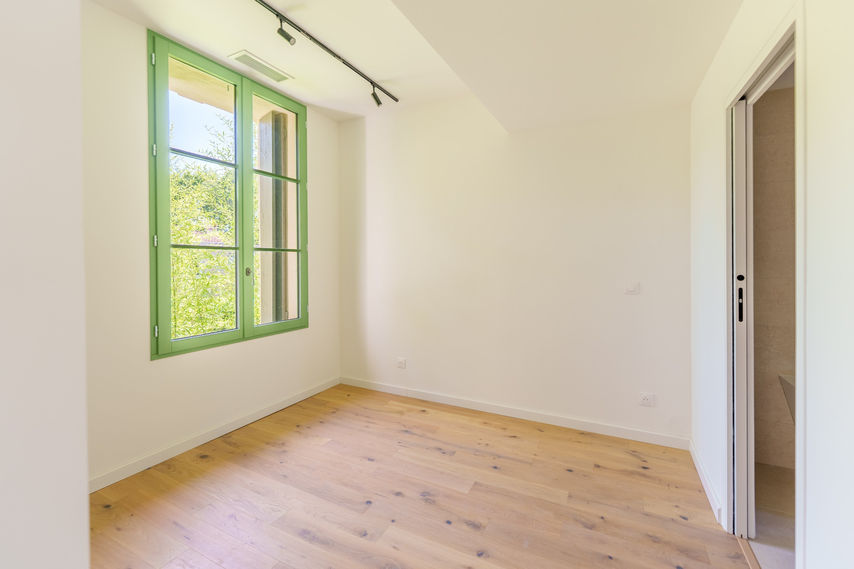  In the heart of Boutonnet, a tastefully renovated family home - 物件實景