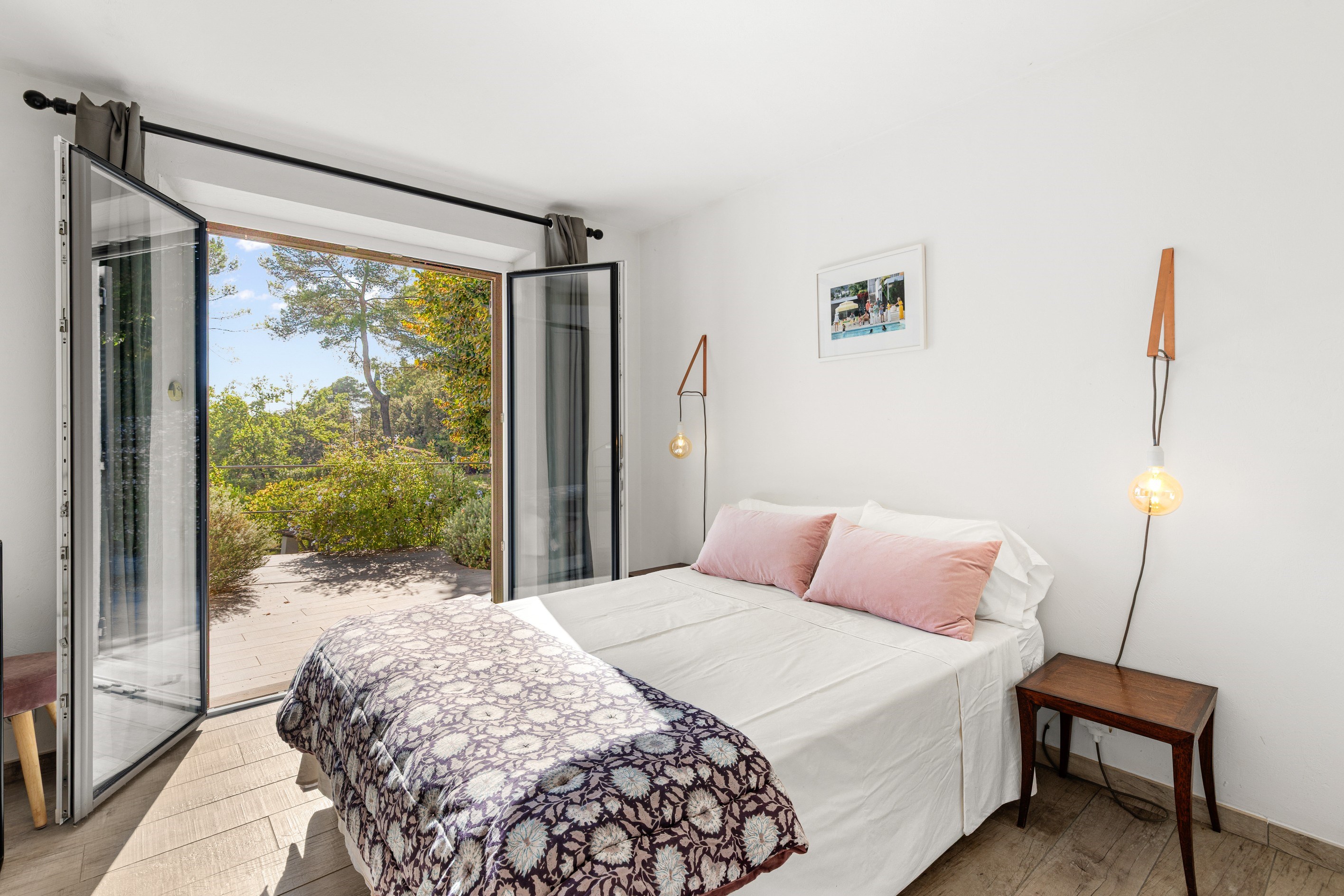  Exclusive listing: Property with guest accommodation in a private estate - 物件實景