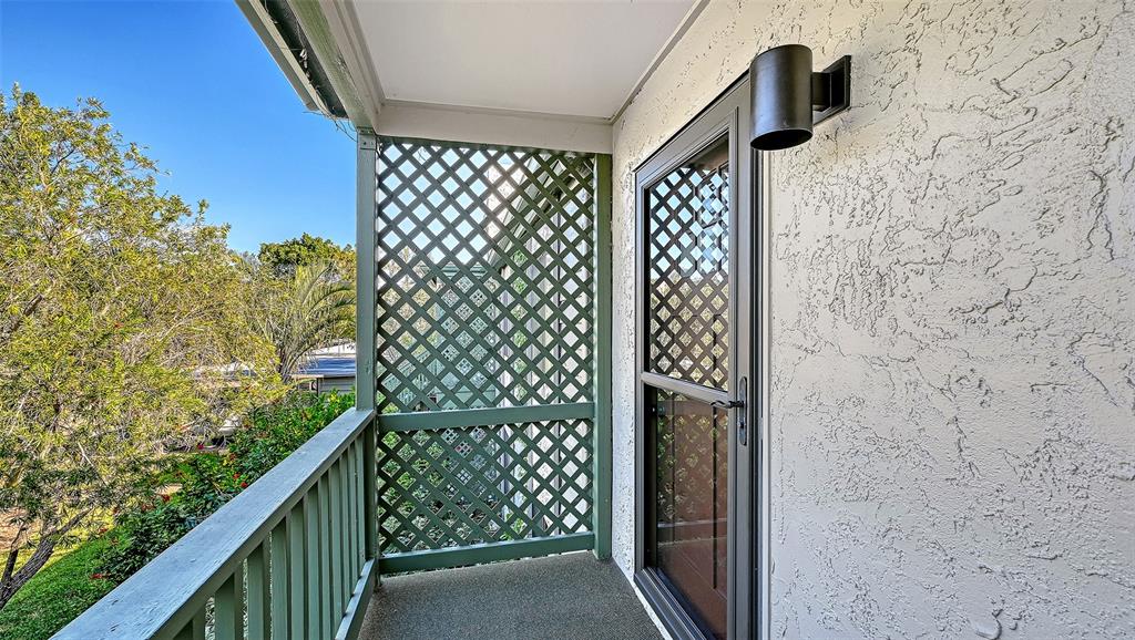 Sarasota, Florida, 34231, United States, 2 Bedrooms Bedrooms, ,2 BathroomsBathrooms,Residential,For Sale,1995583