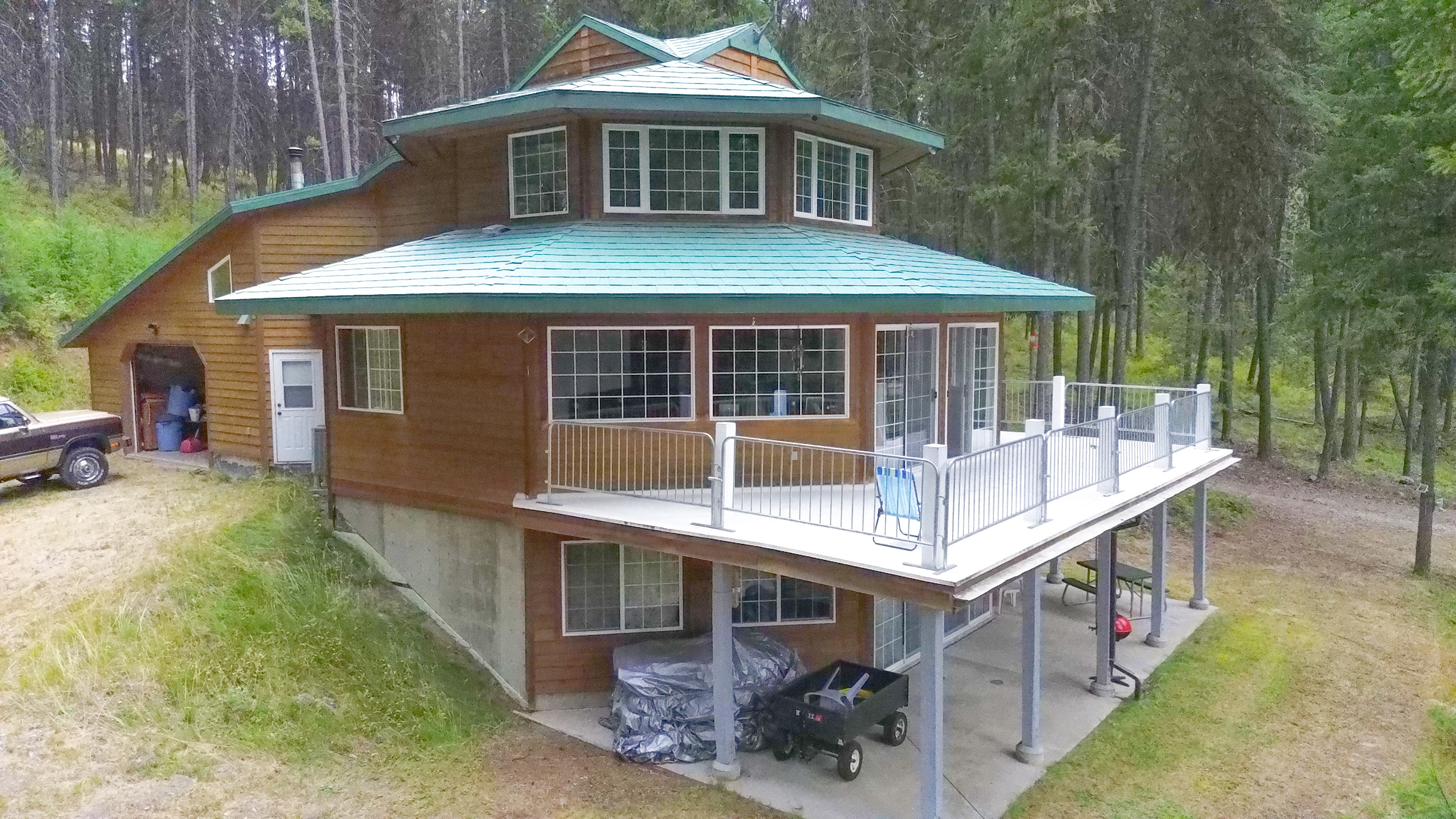 Republic, Washington, 99166, United States, 3 Bedrooms Bedrooms, ,3 BathroomsBathrooms,Residential,For Sale,1976903