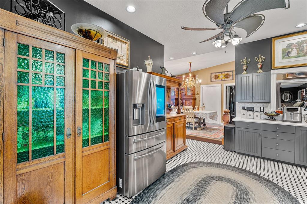 Howey In The Hills, Florida, 34737, United States, 3 Bedrooms Bedrooms, ,3 BathroomsBathrooms,Residential,For Sale,1975502