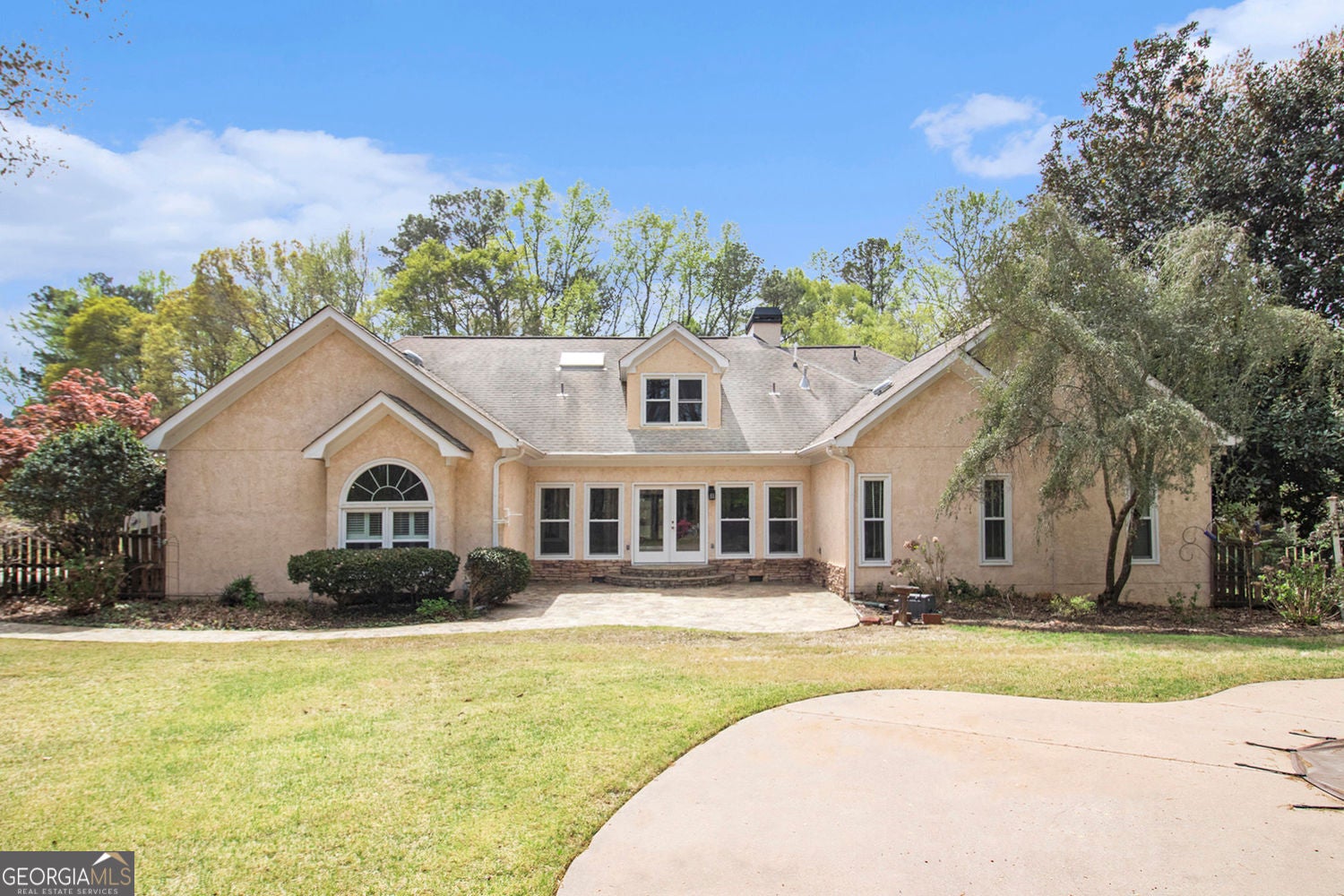 Tyrone, Georgia, 30290, United States, 4 Bedrooms Bedrooms, ,6 BathroomsBathrooms,Residential,For Sale,1953235