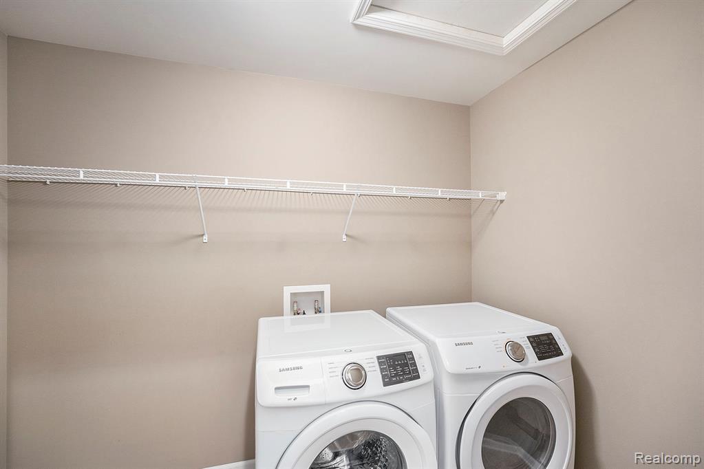 Canton Twp, Michigan, 48188, United States, 4 Bedrooms Bedrooms, ,Residential,For Sale,1988749