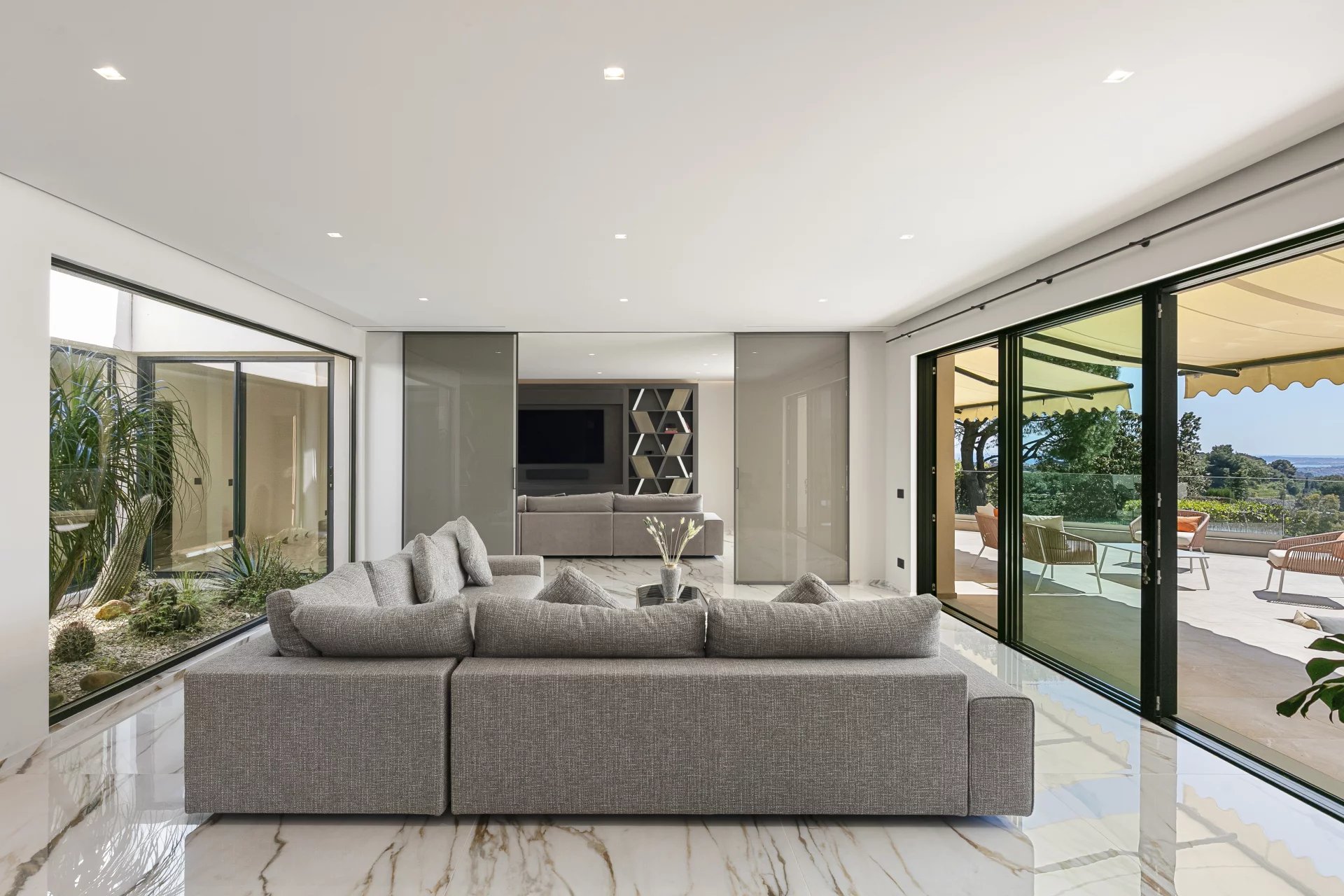Saint-Paul-de-Vence, Provence-Alpes-Côte d’Azur, 06570, FR, 10 Bedrooms Bedrooms, ,14 BathroomsBathrooms,Residential,For Sale,1819144