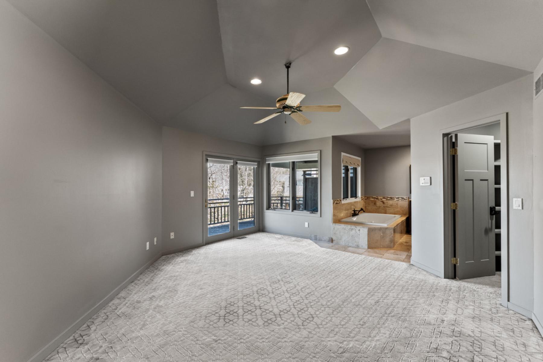  White Lake Twp - 物件實景