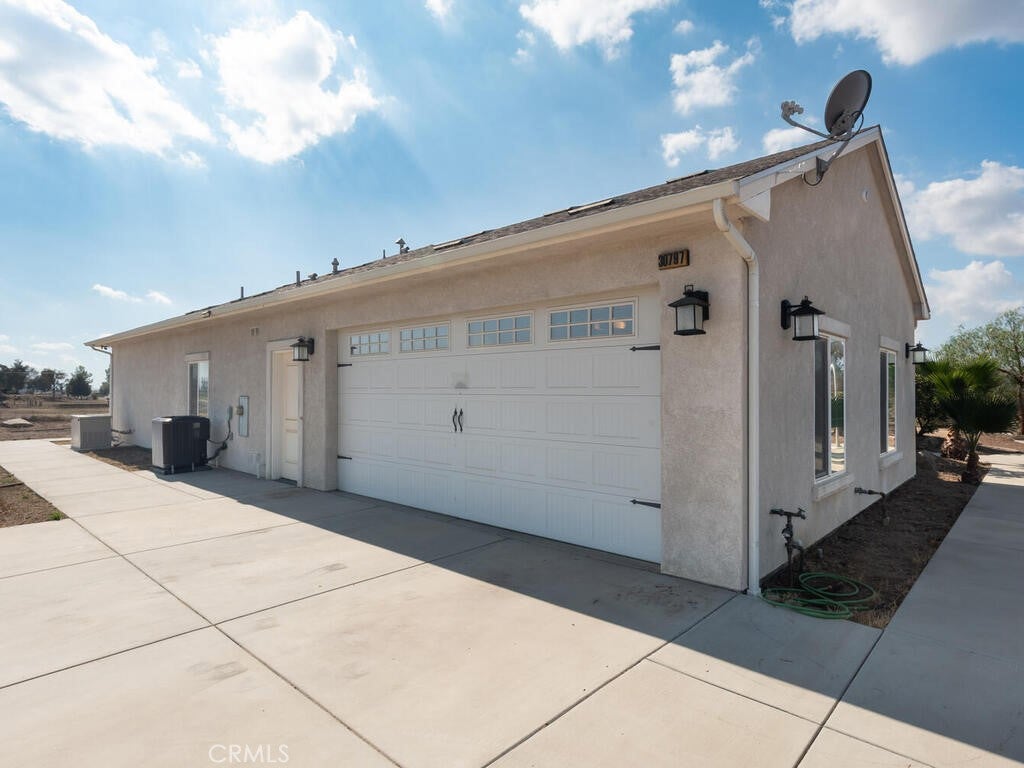 Menifee, California, 92596, United States, 4 Bedrooms Bedrooms, ,2 BathroomsBathrooms,Residential,For Sale,1989483