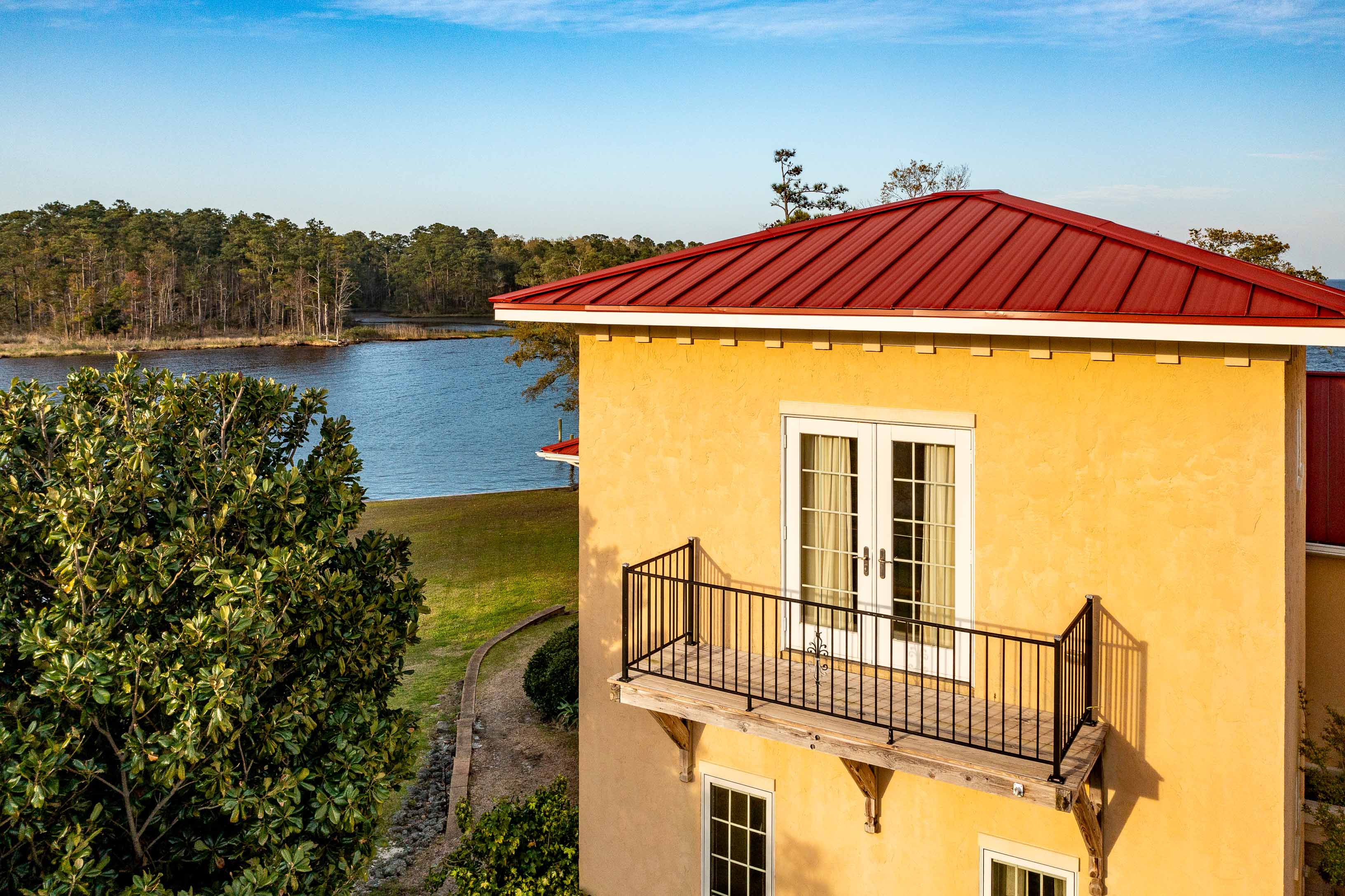 Oriental, North Carolina, 28571, United States, 3 Bedrooms Bedrooms, ,5 BathroomsBathrooms,Residential,For Sale,2011352