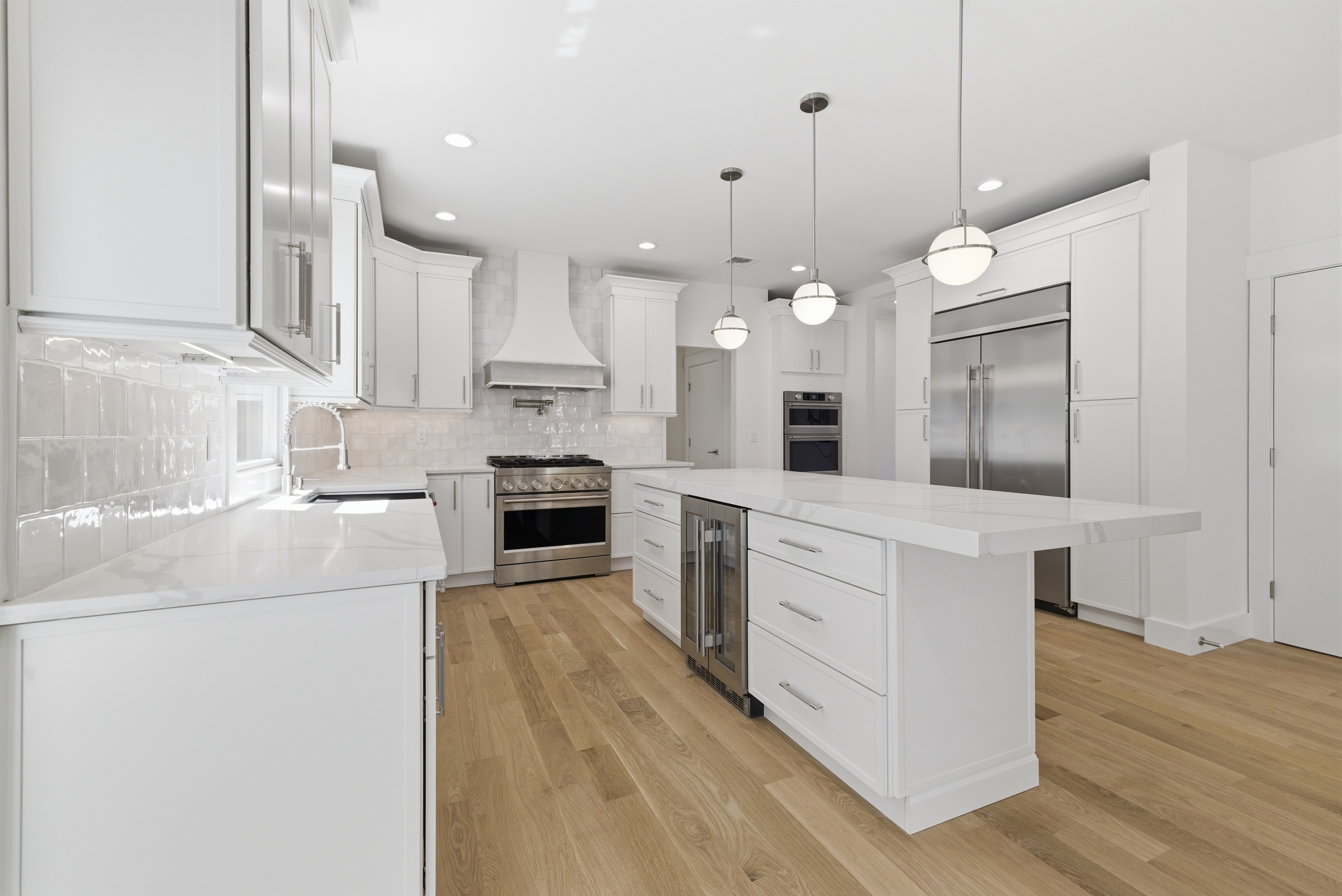  8 Van Cott Place, North Bellmore, NY, 11710 - 物件實景