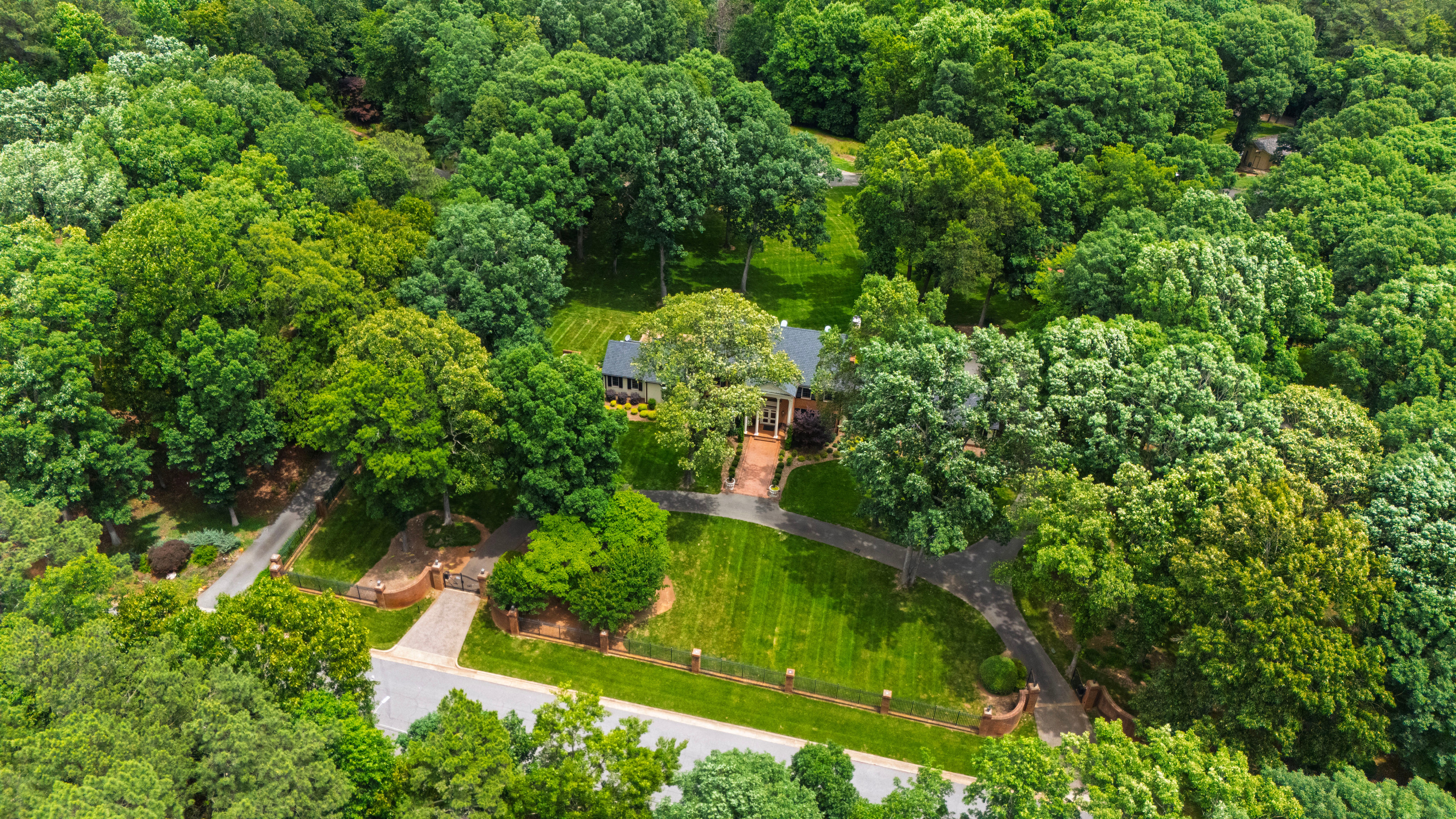 820 Kenmore Road, Chapel Hill, NC, 27514 - 物件實景
