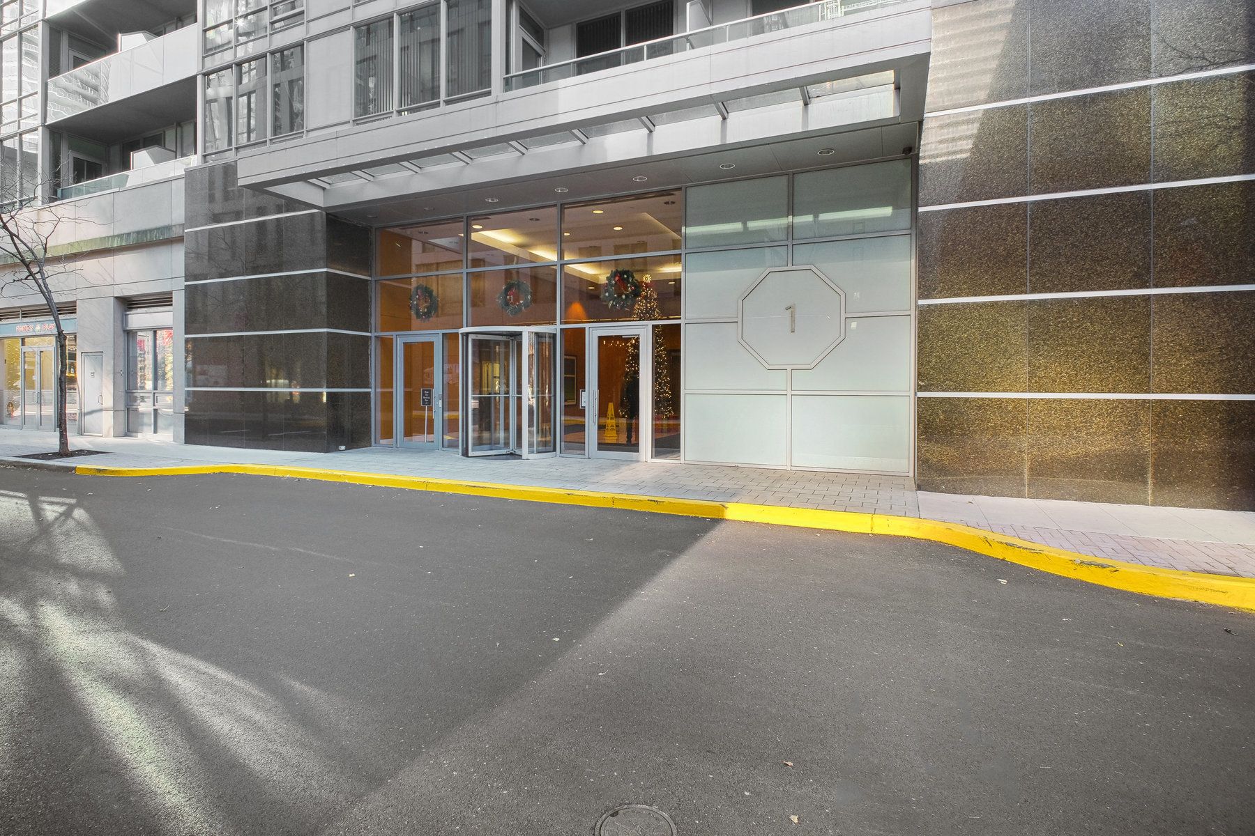  1 Shore Lane  #911, Jersey City, NJ 07302 - 物件實景