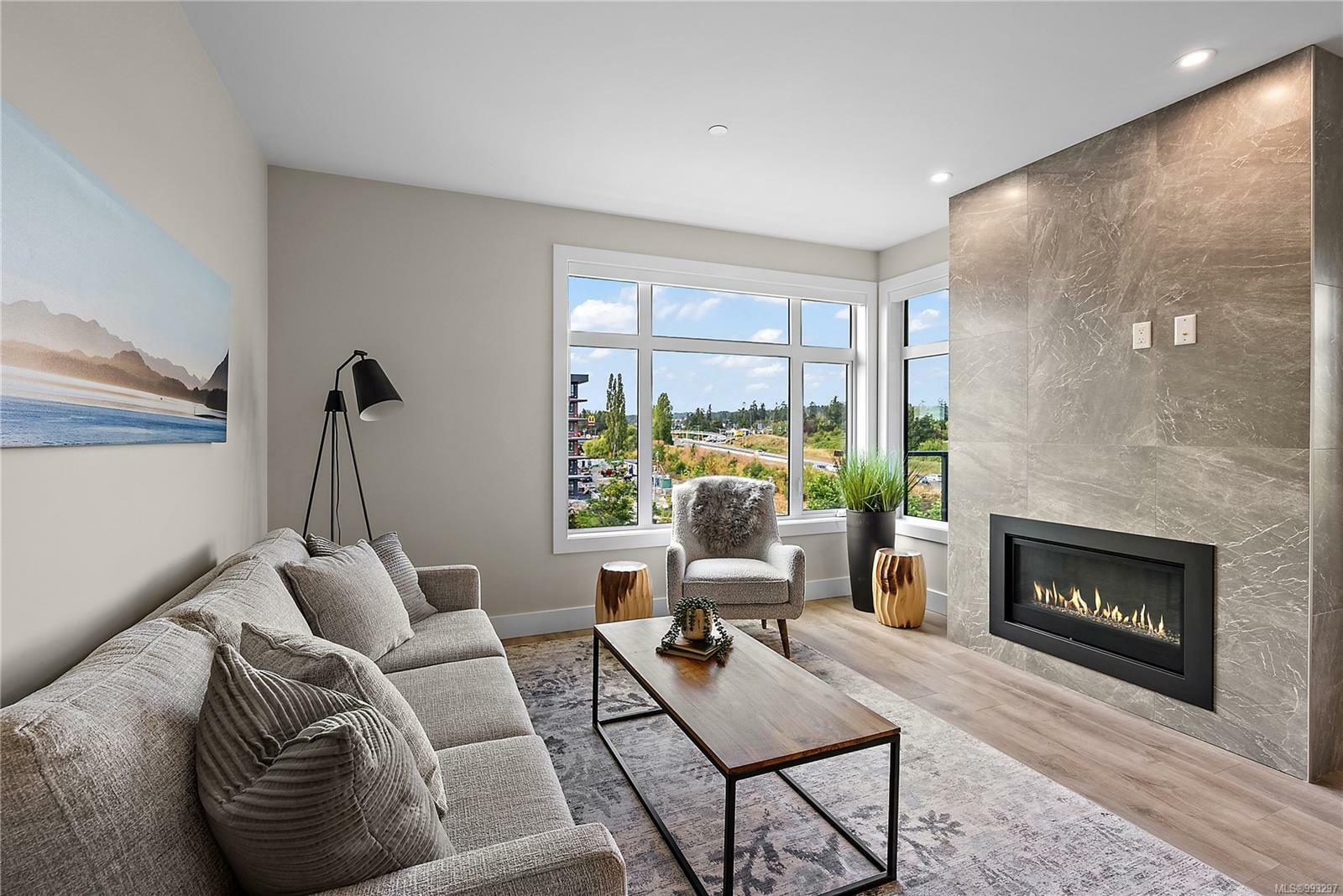 CENTRAL SAANICH, British Columbia, V8M 0B9, CA, 2 Bedrooms Bedrooms, ,Residential,For Sale,1874725