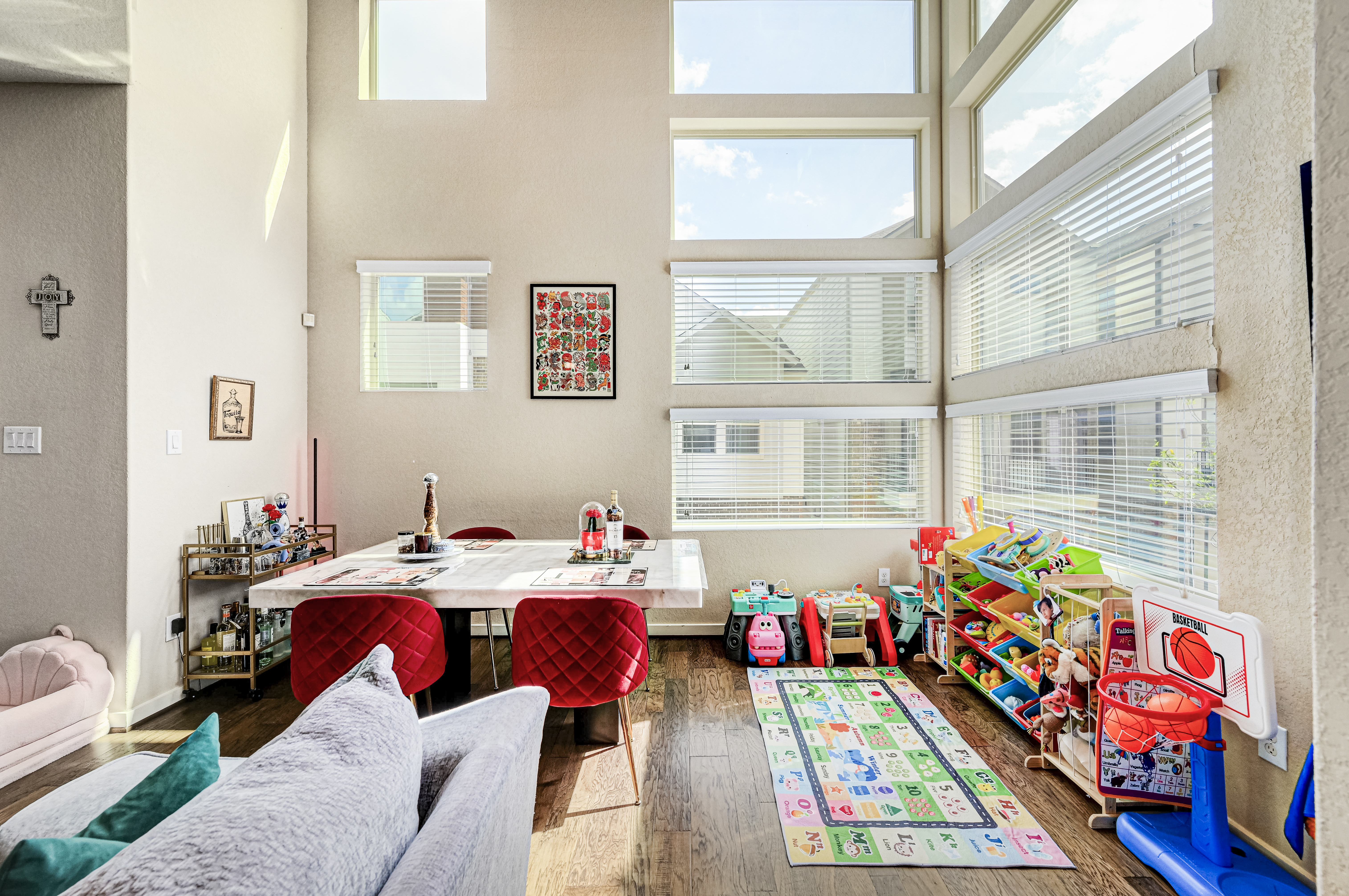  Modern Living, Central Convenience - 物件實景