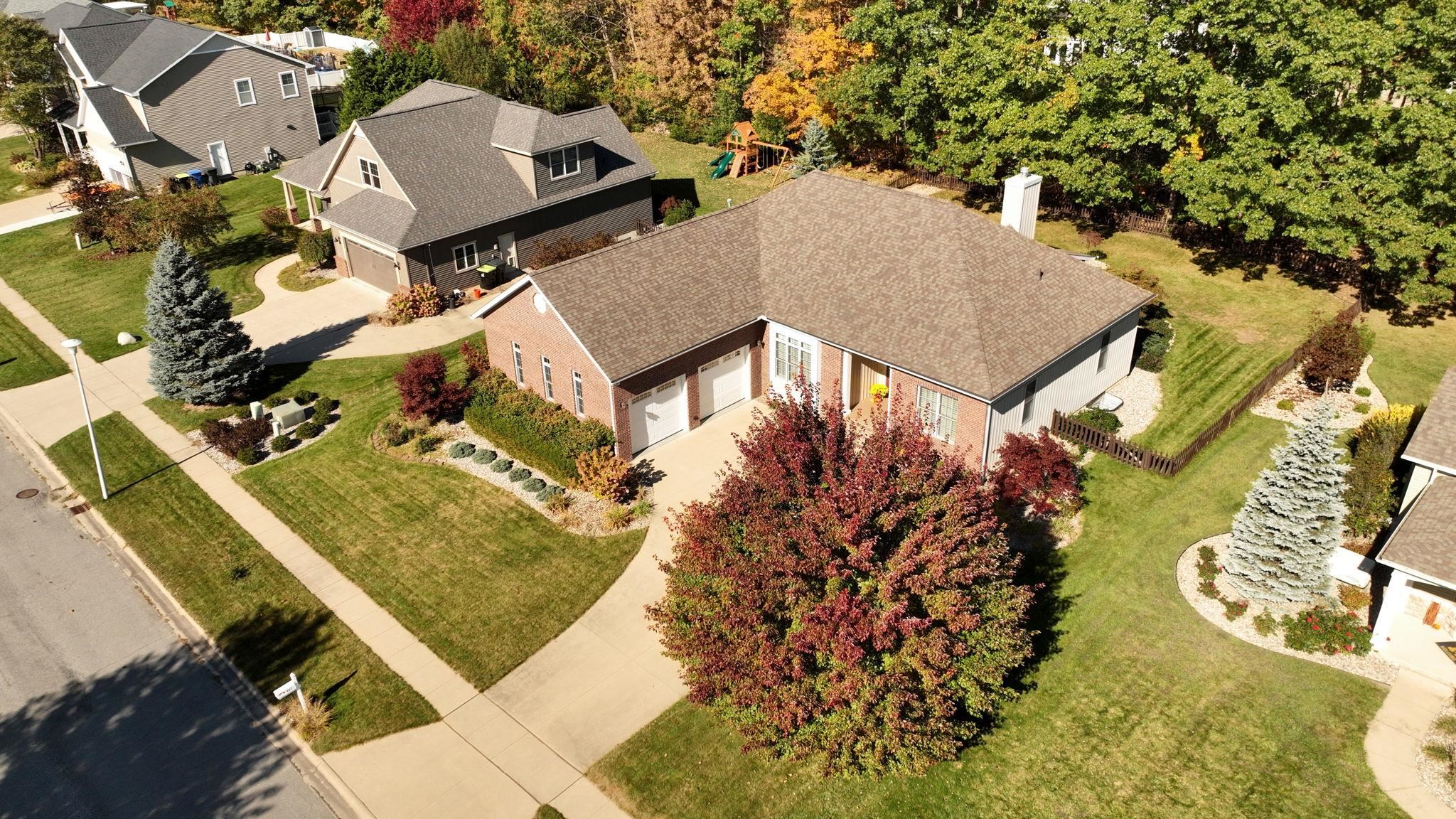 Midland, Michigan, 48642, United States, 3 Bedrooms Bedrooms, ,3 BathroomsBathrooms,Residential,For Sale,1977792