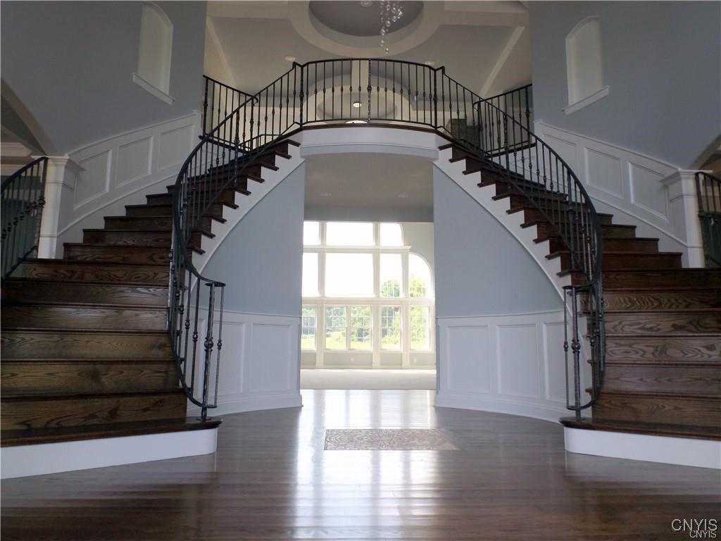 Syracuse, New York, 13215, United States, 3 Bedrooms Bedrooms, ,3 BathroomsBathrooms,Residential,For Sale,1846981